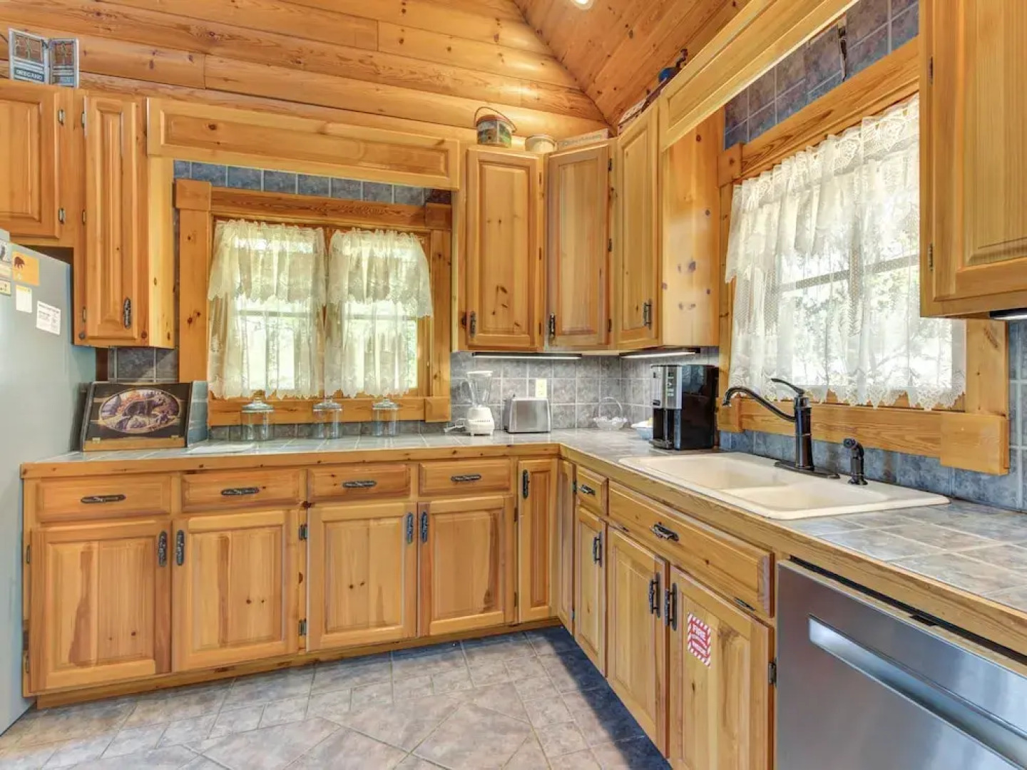 3 Bear Cottage by Jackson Mountain Homes