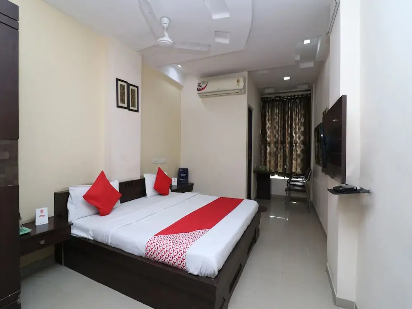 Hotel Shivam Fort View