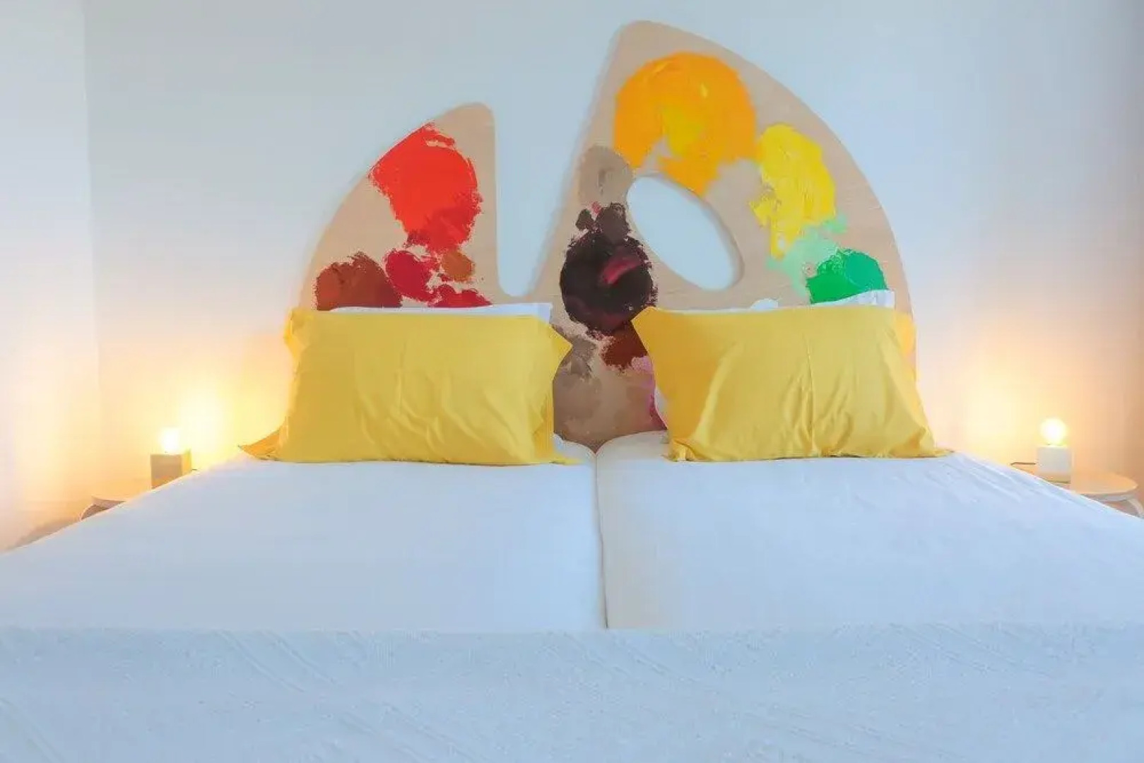 Caminha Hostel & Suites