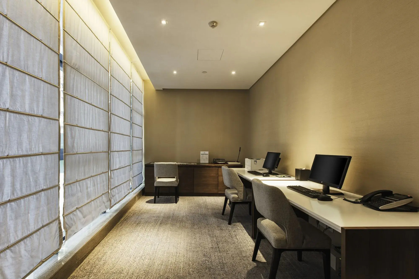 Holiday Inn Baoji Central