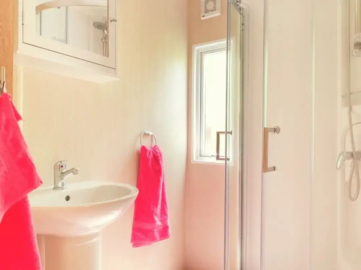 Furnished Chalet with Garden