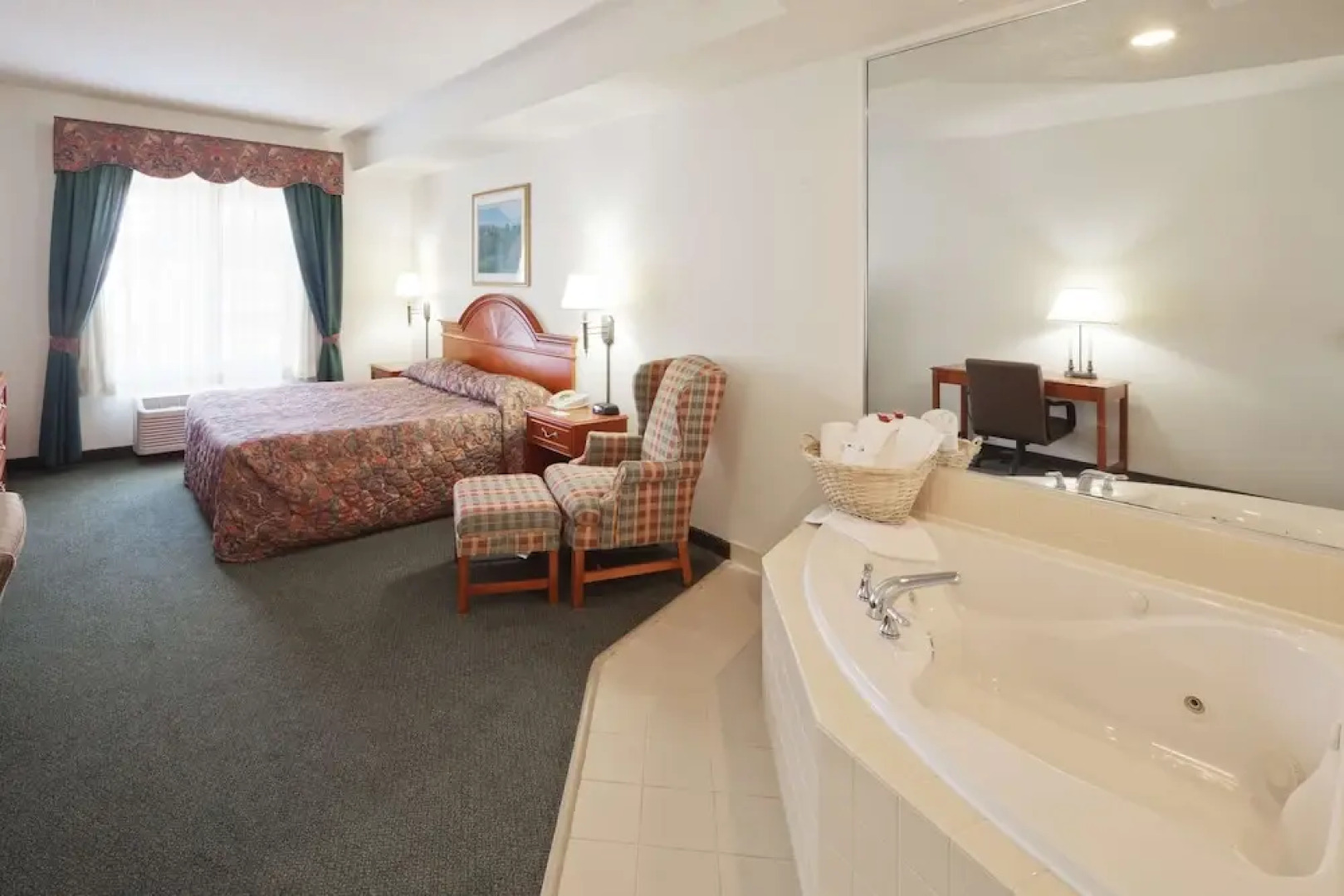 Country Inn & Suites By Carlson, Prairie du Chien, WI