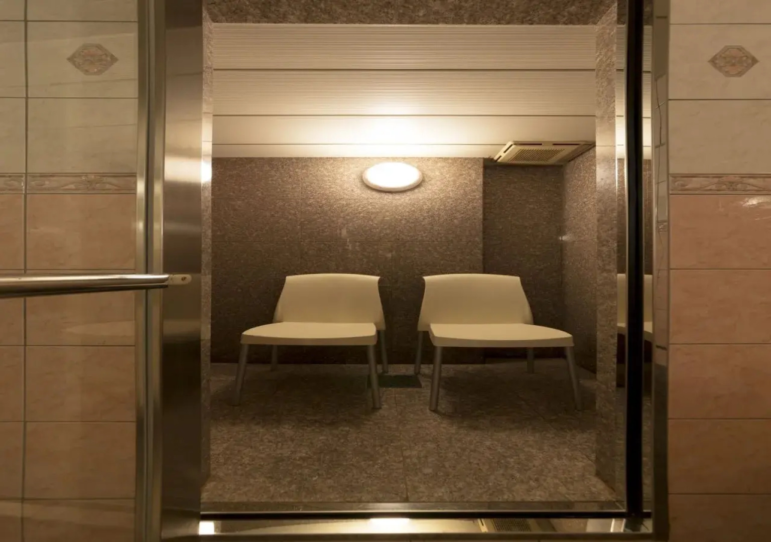 Hotel Luna Ikeda - Adults Only