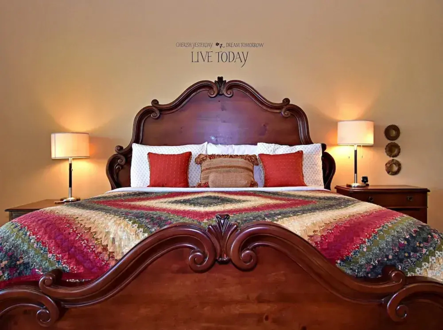 Pet-friendly Oasis in Gated Community!