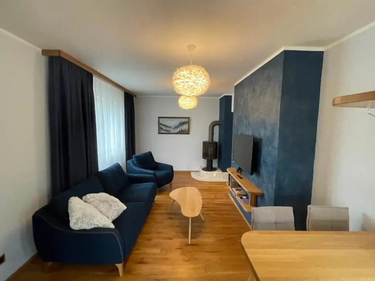 "Winter" Apartment