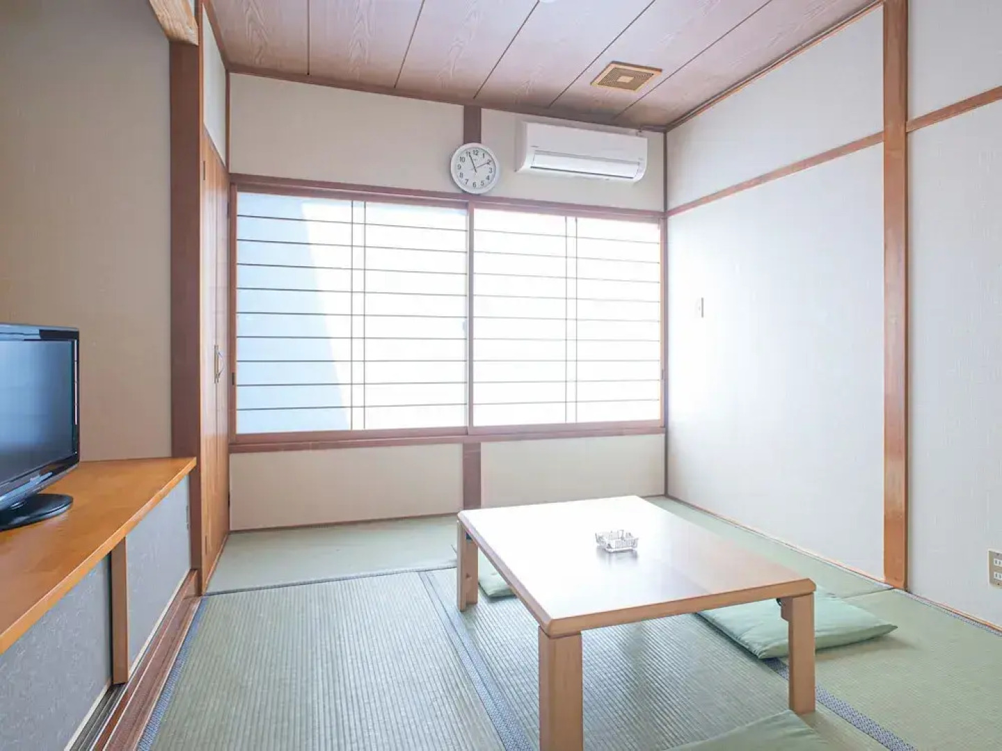 OYO Ryokan Koriyama Mihota Onsen