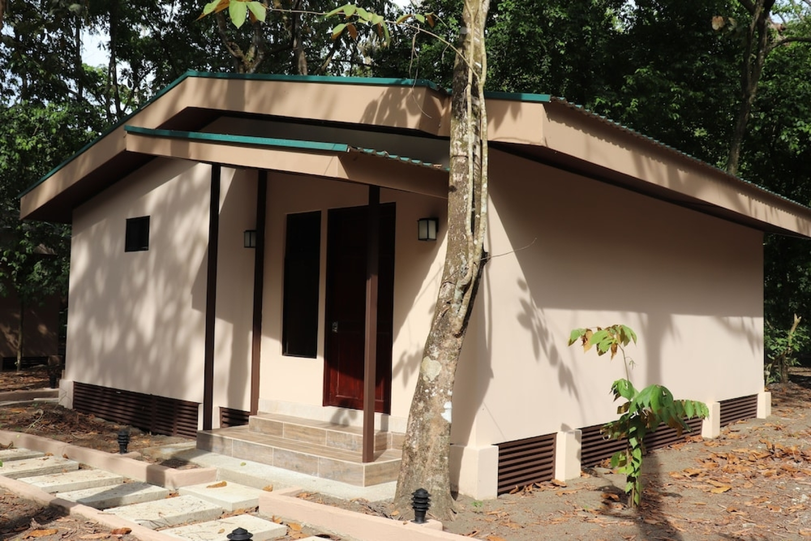 La Preciosa Wild Beach Eco Resort