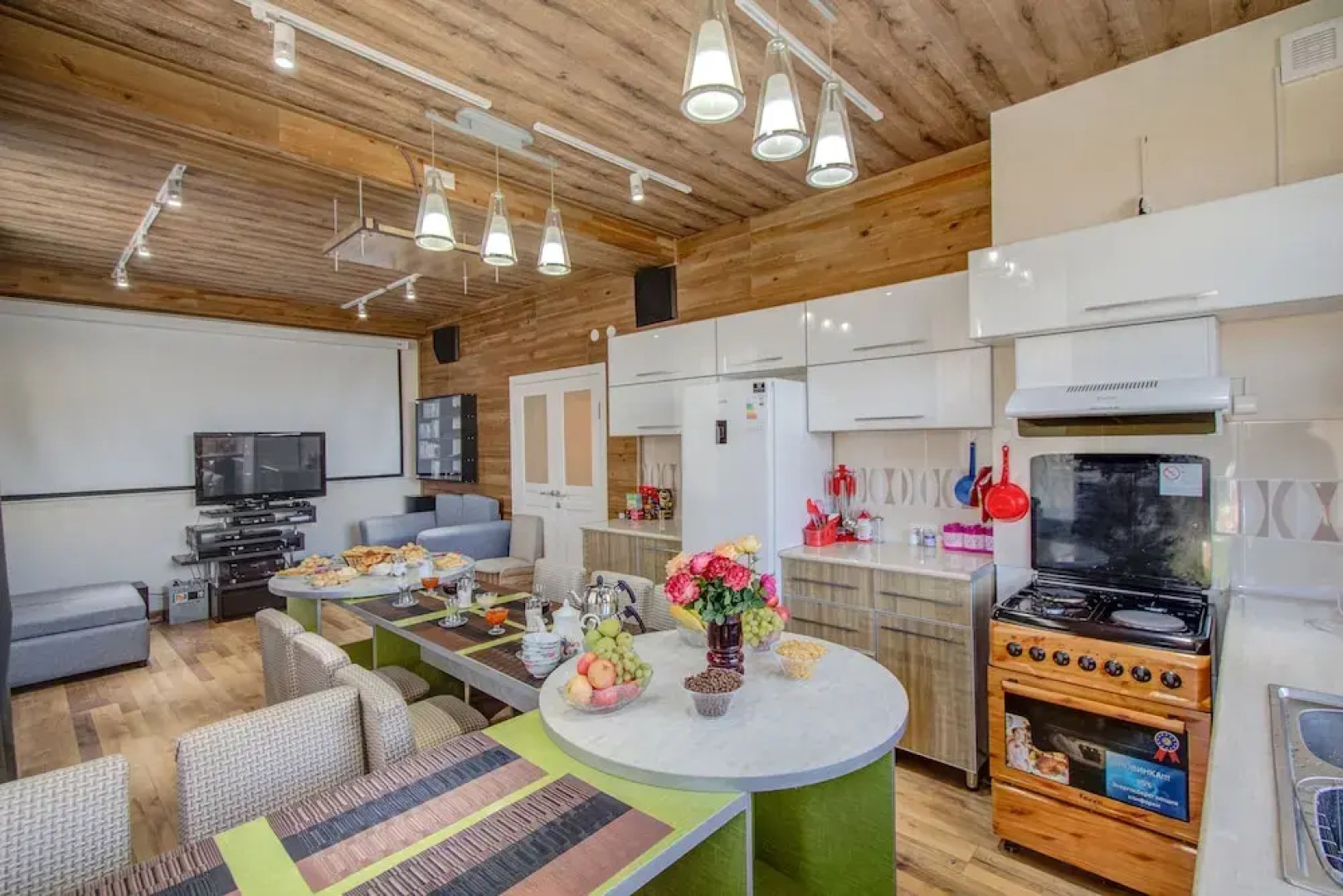 Hillside Four Seasons Karakol