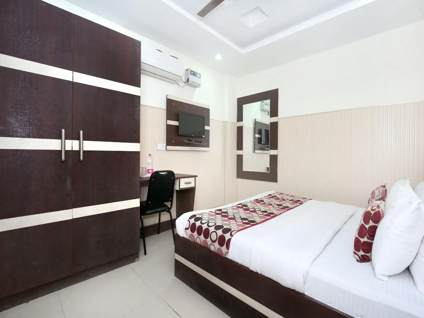 OYO 3390 Hotel Imperial