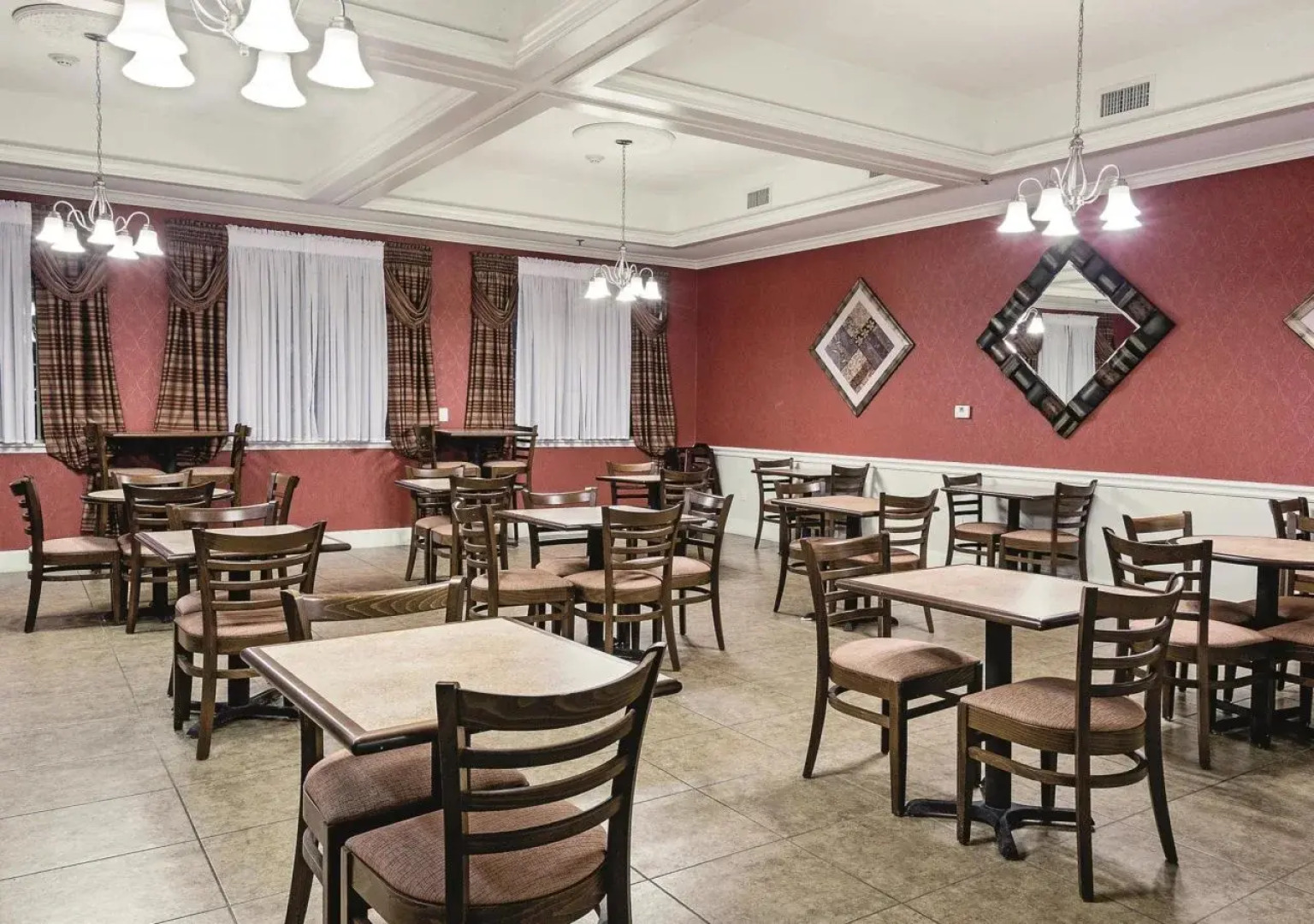 Americas Best Value Inn & Suites Gun Barrel City