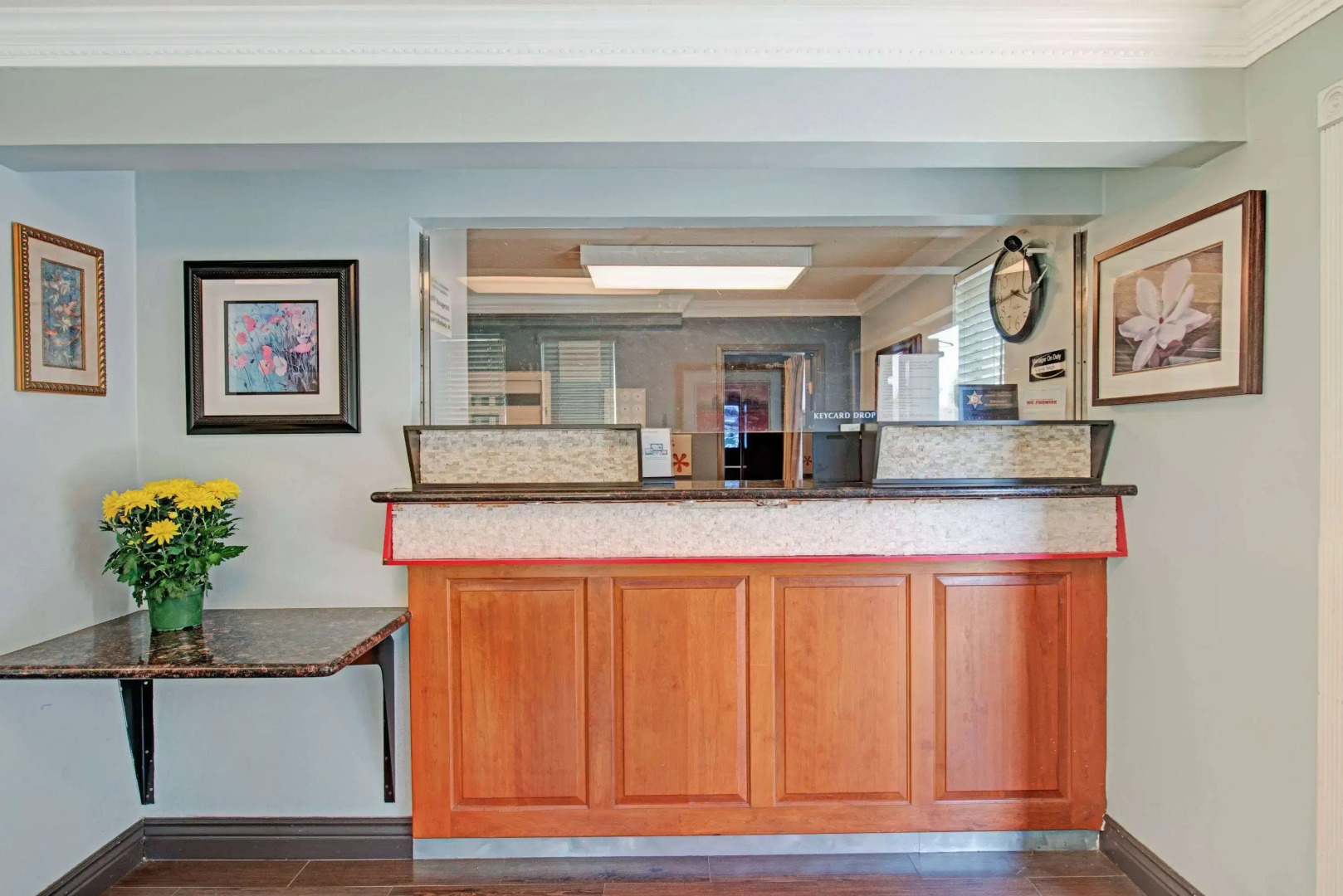 Super 8 by Wyndham Sacramento/Florin Rd