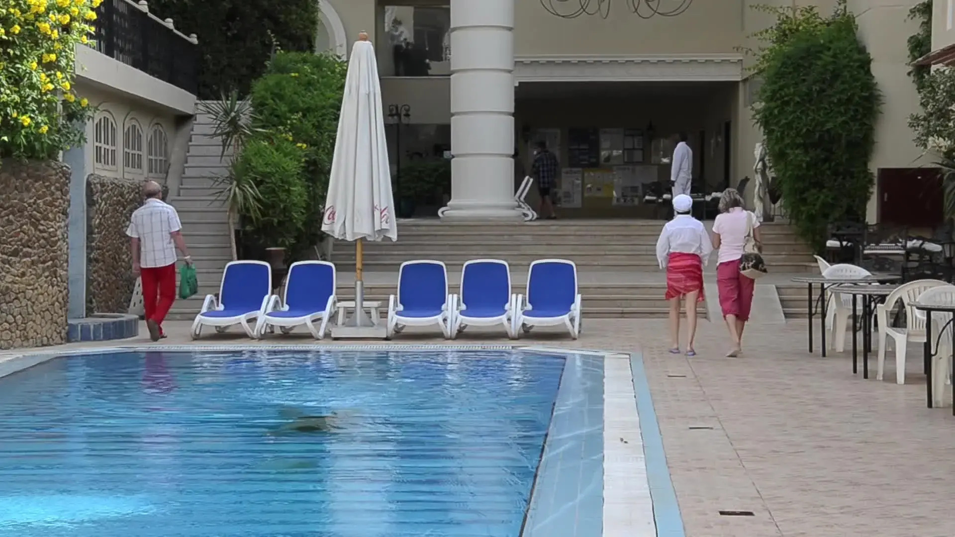 Elysees Dream Beach Hotel