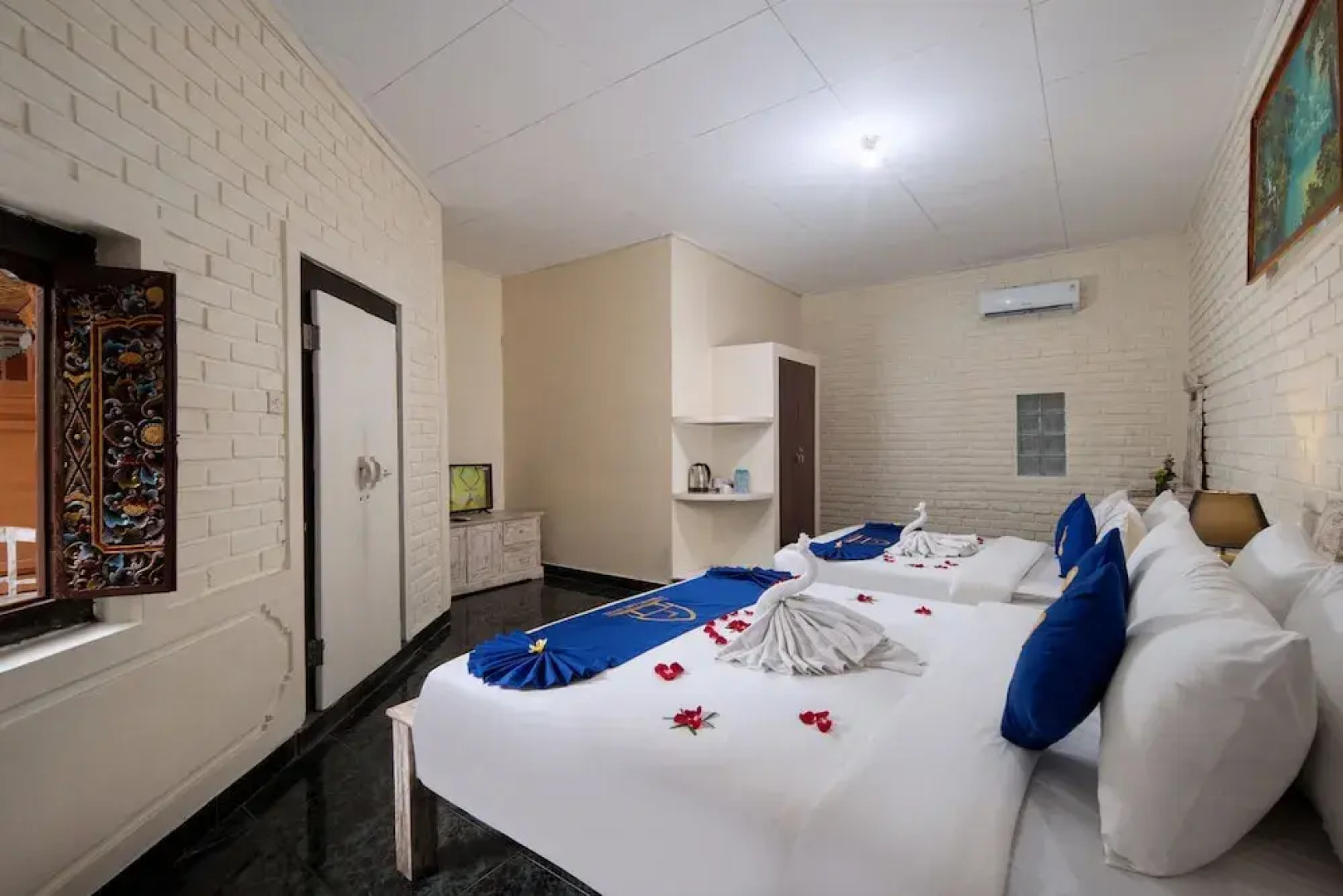 Hotel Lumbung Sari Legian