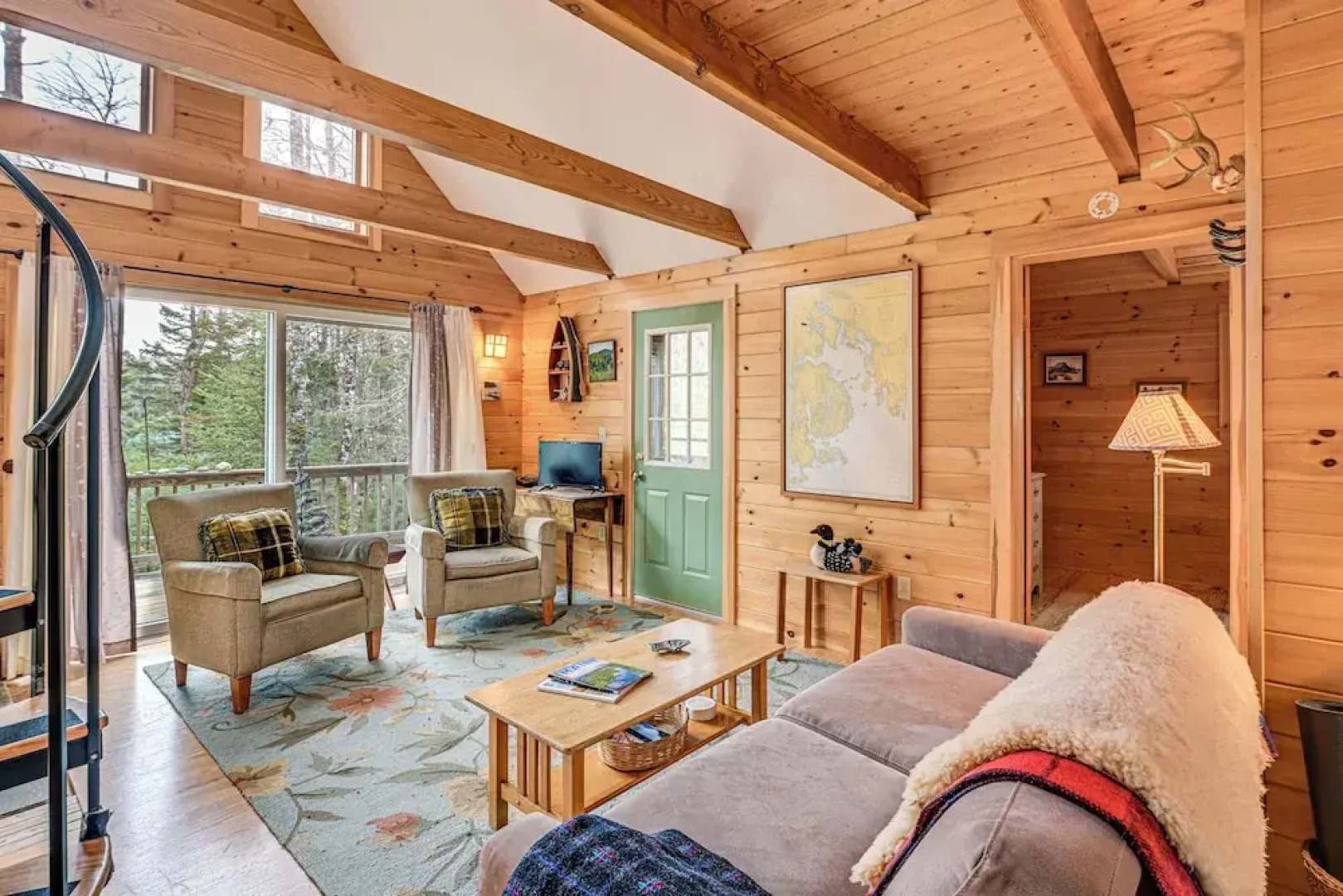 Lamoine Cabin w/ Deck ~ 16 Mi to Acadia Natl Park