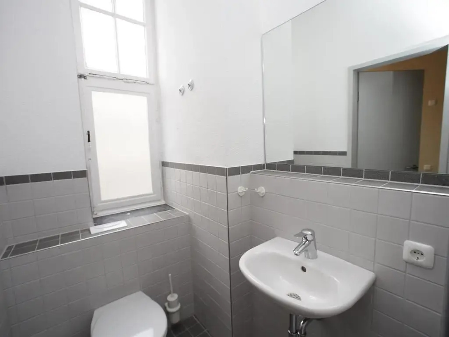 Pathpoint Cologne Backpacker Hostel