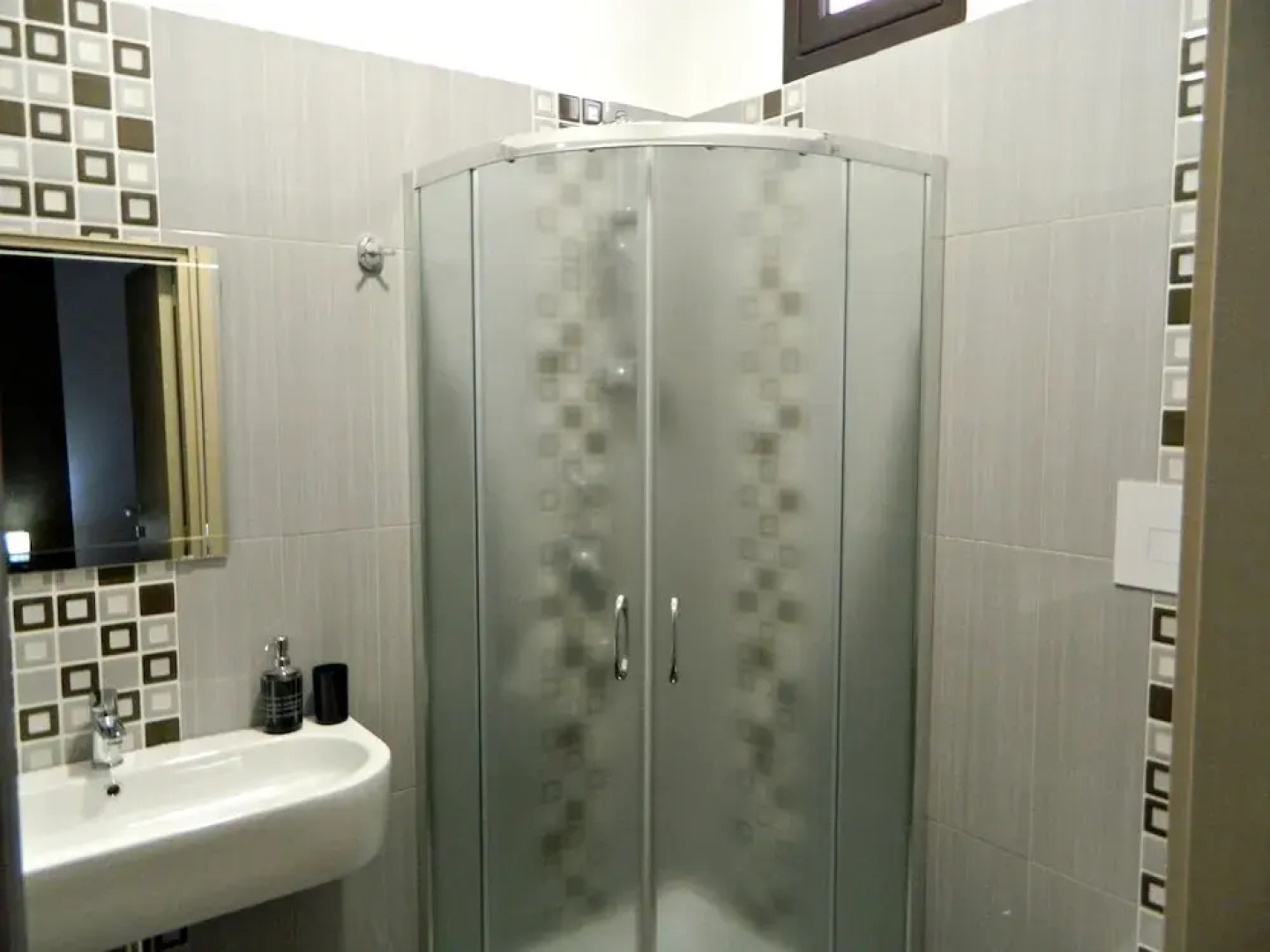 Il Borghese Tourist House