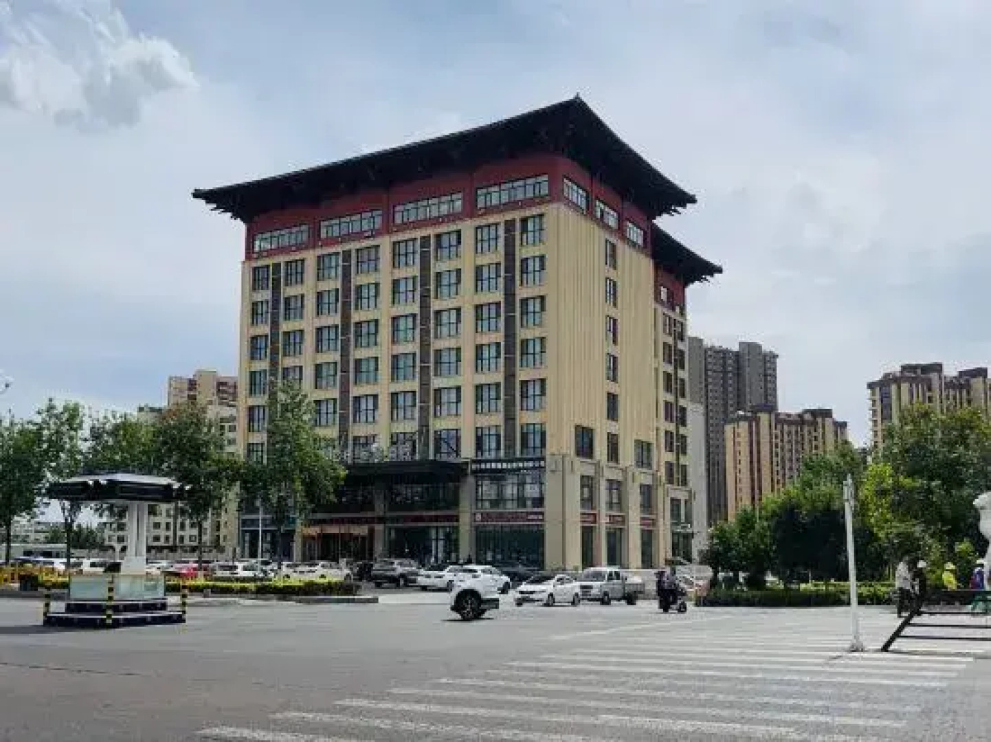 Lavande Hotel Horgos Border