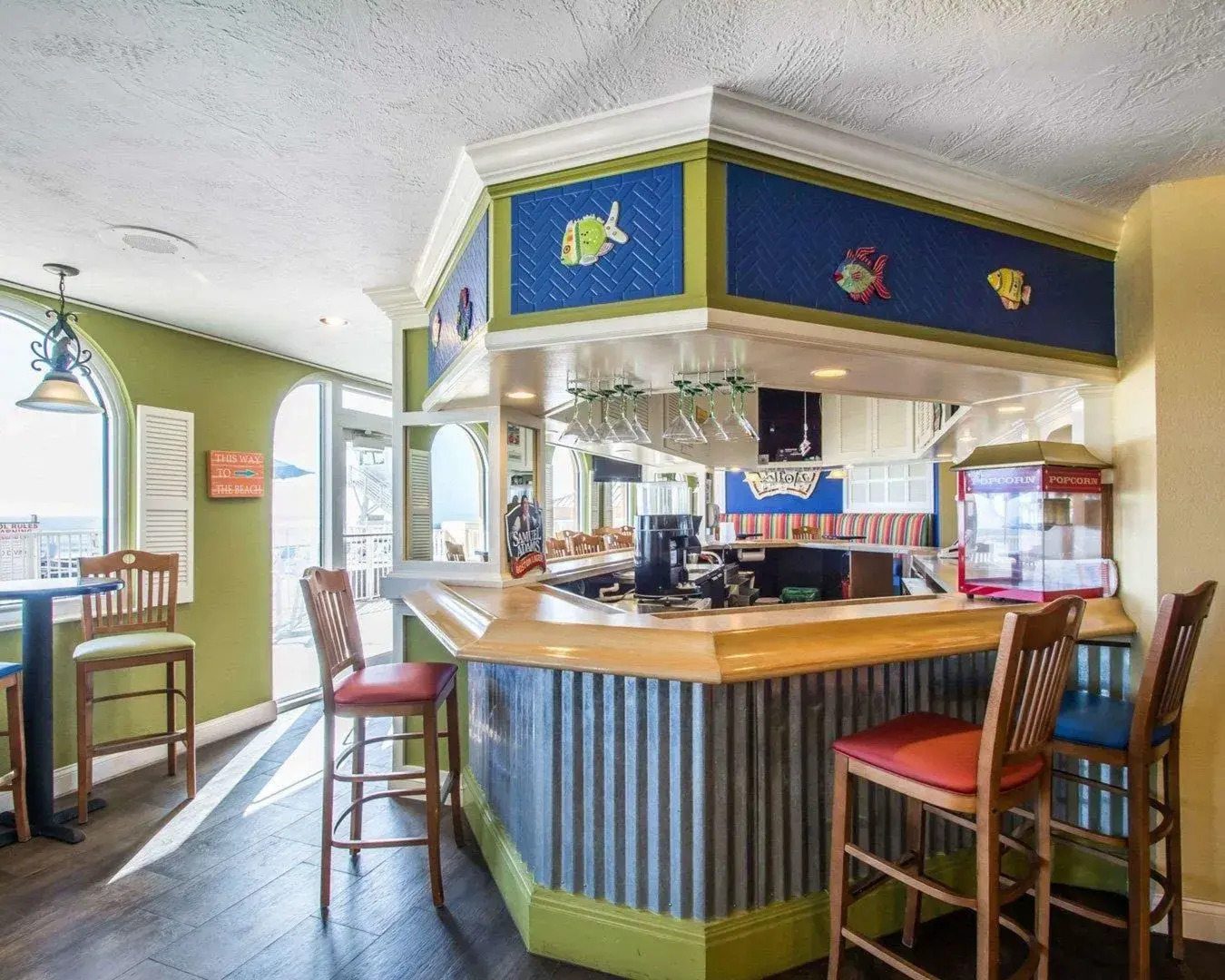 Casa Del Mar Beach Resort