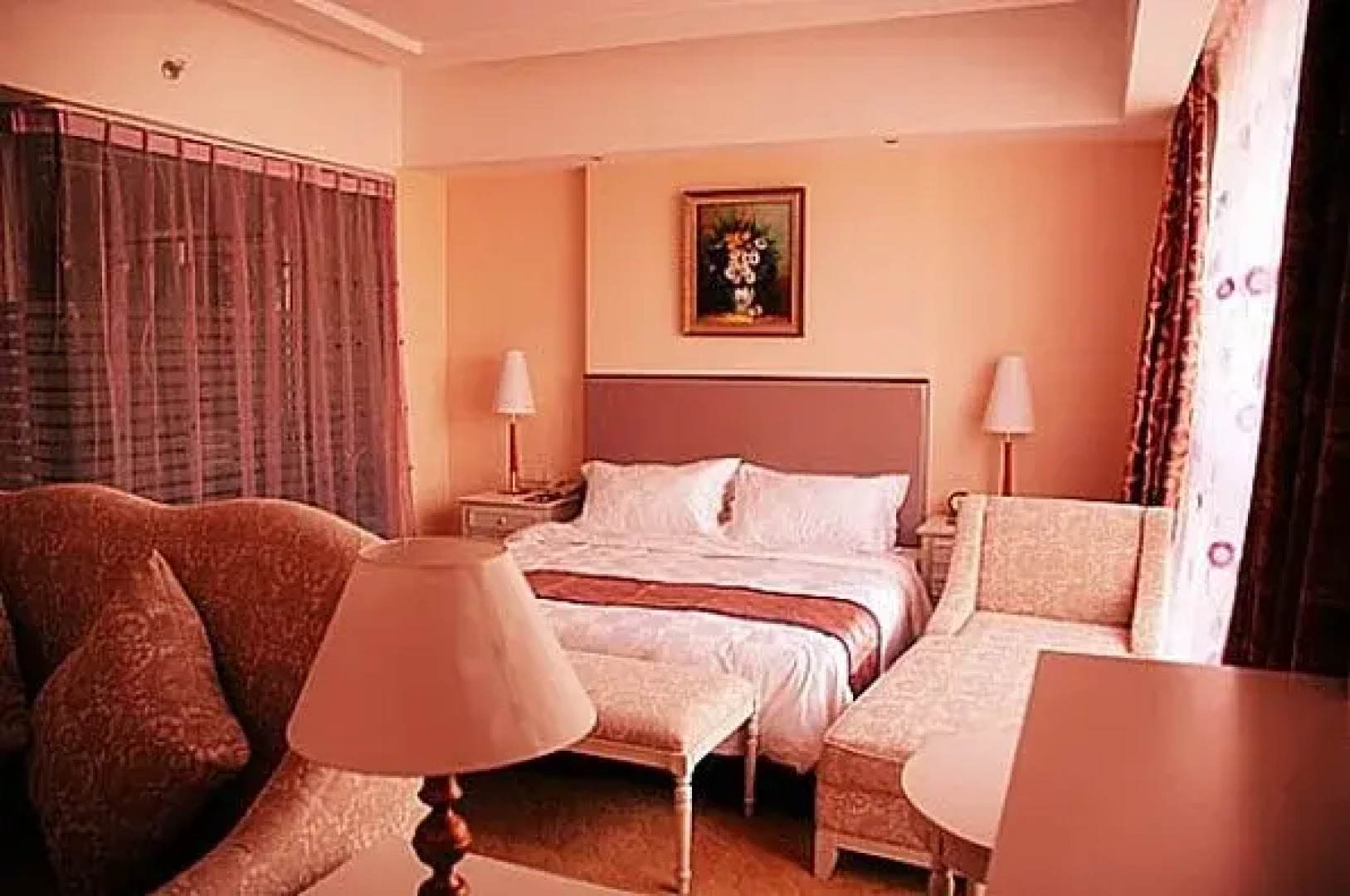 Maple International Hotel