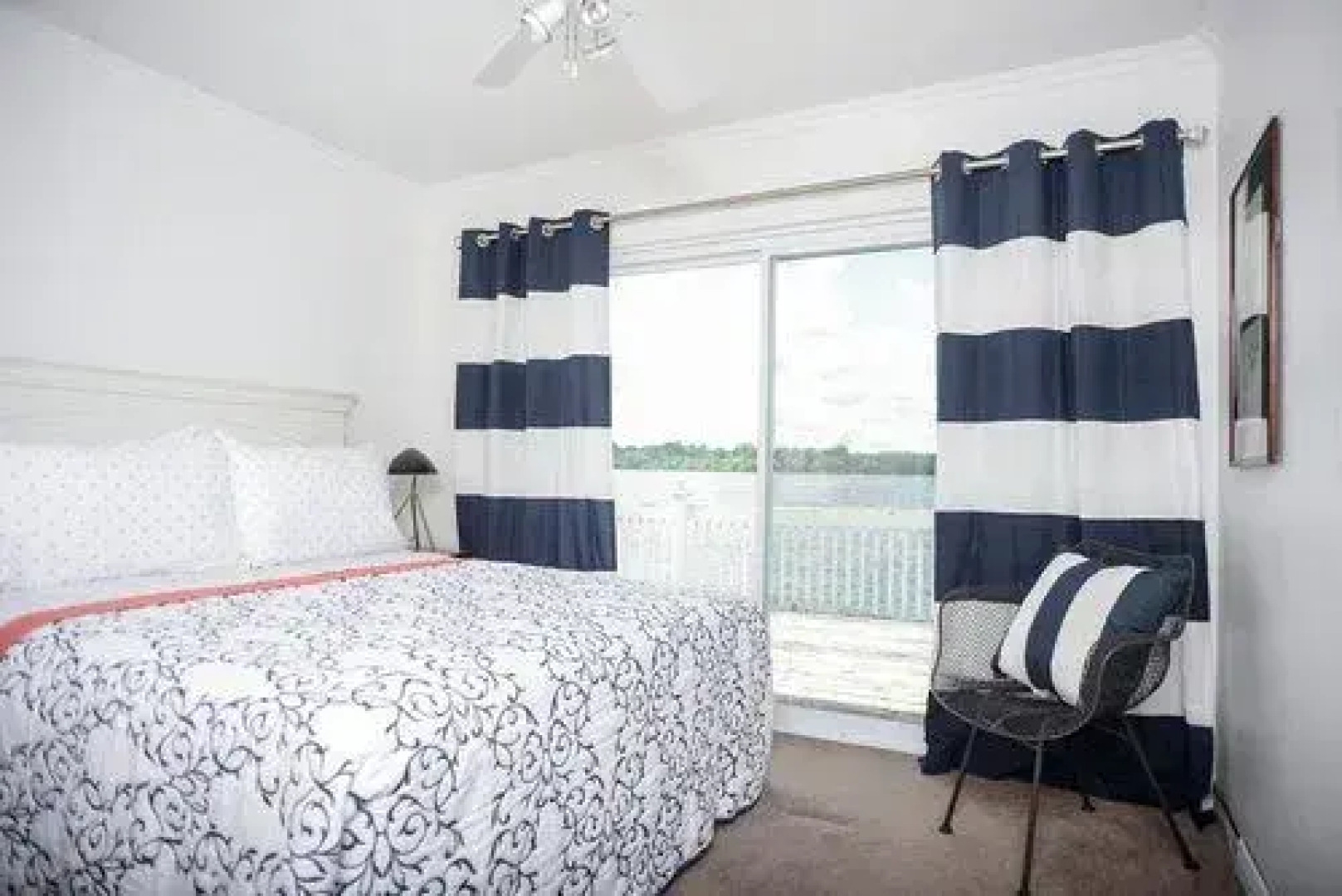 Shorehill Cottages on the Water