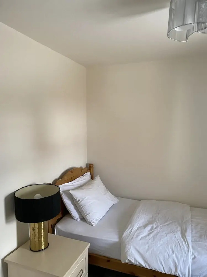 Charming 4-bed House in Grantham