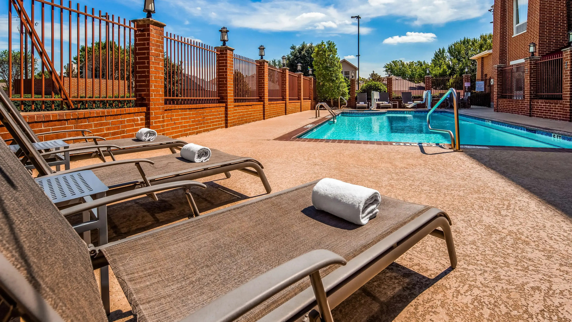 Best Western Plus Duncanville/Dallas