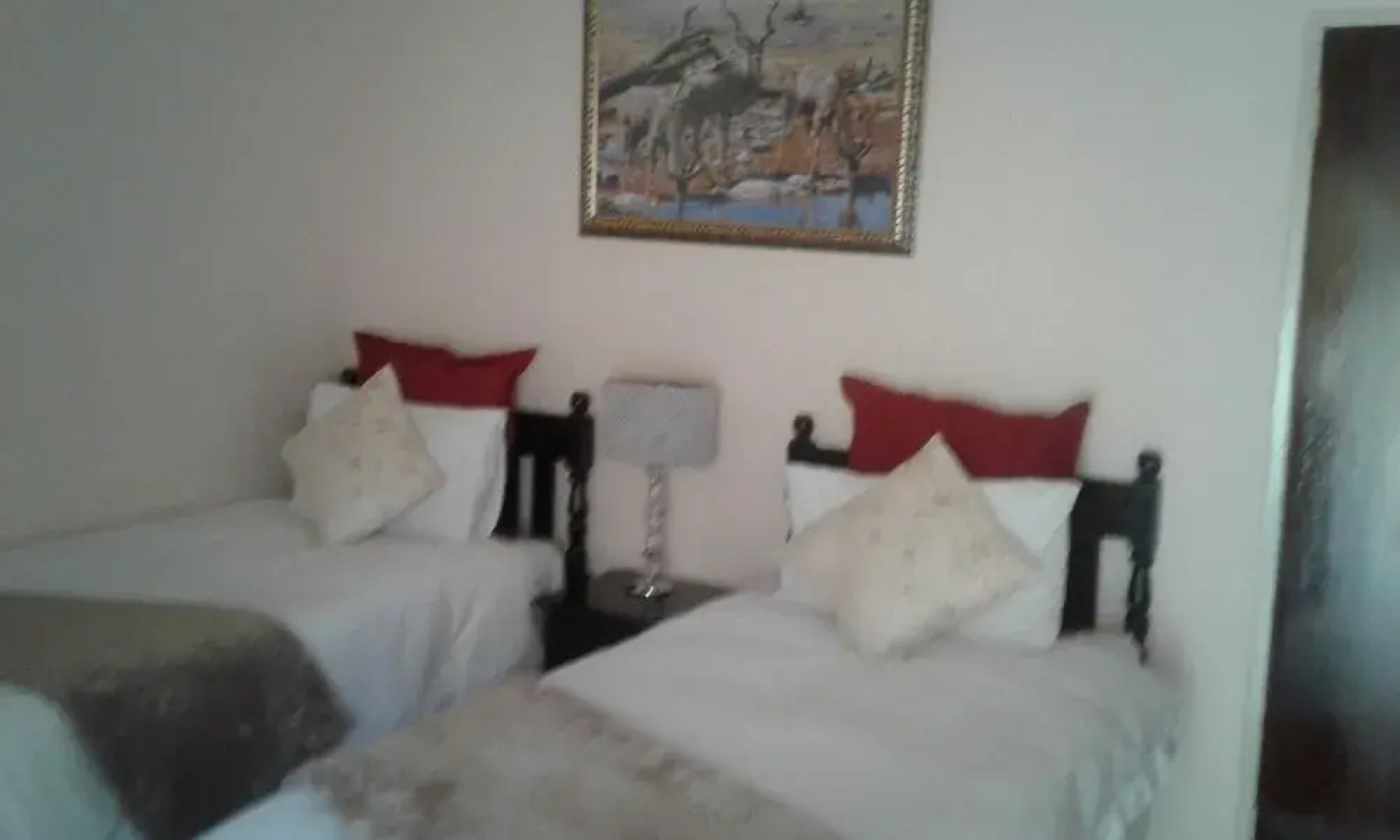 Umqhele Bed  Breakfast