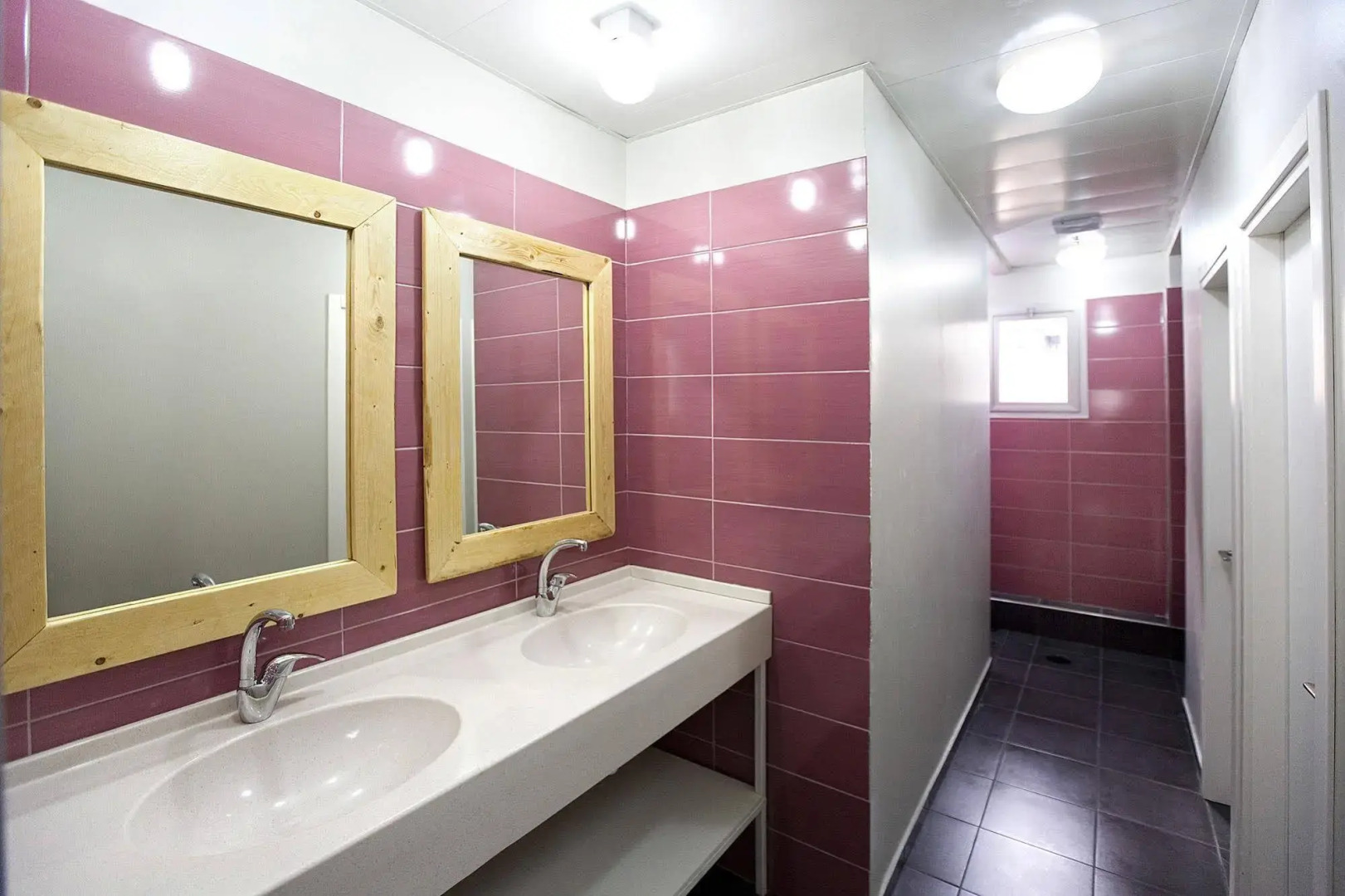 Little Tel-Aviv Hostel