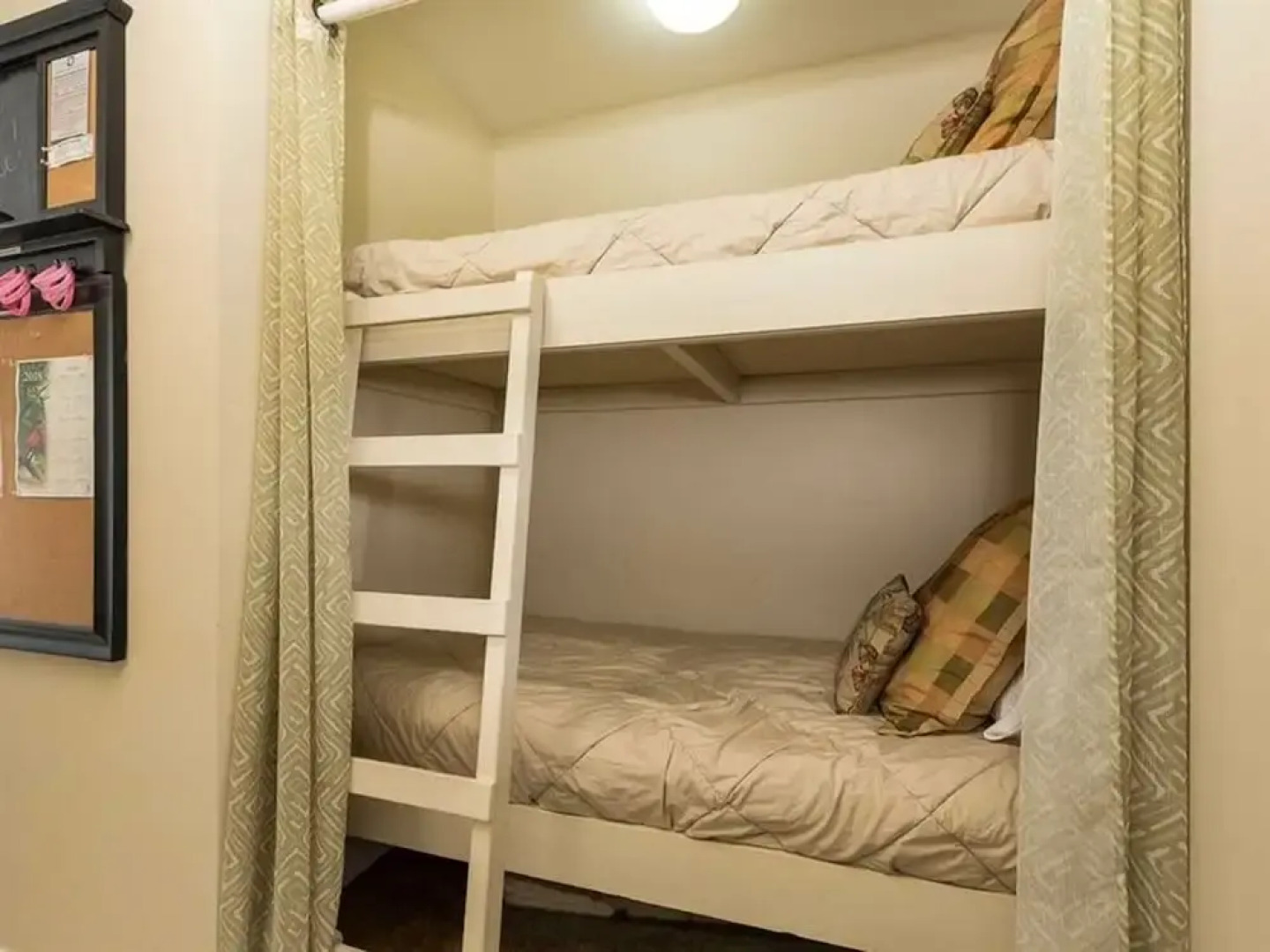 The Indies by Meyer Vacation Rentals