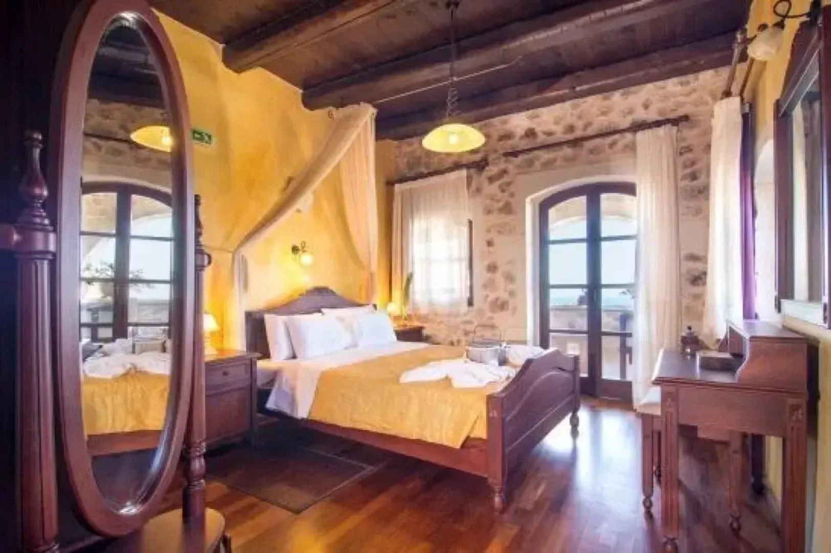 Samonas Traditional Villas Purple Villa Malotira - 85m Maisonette