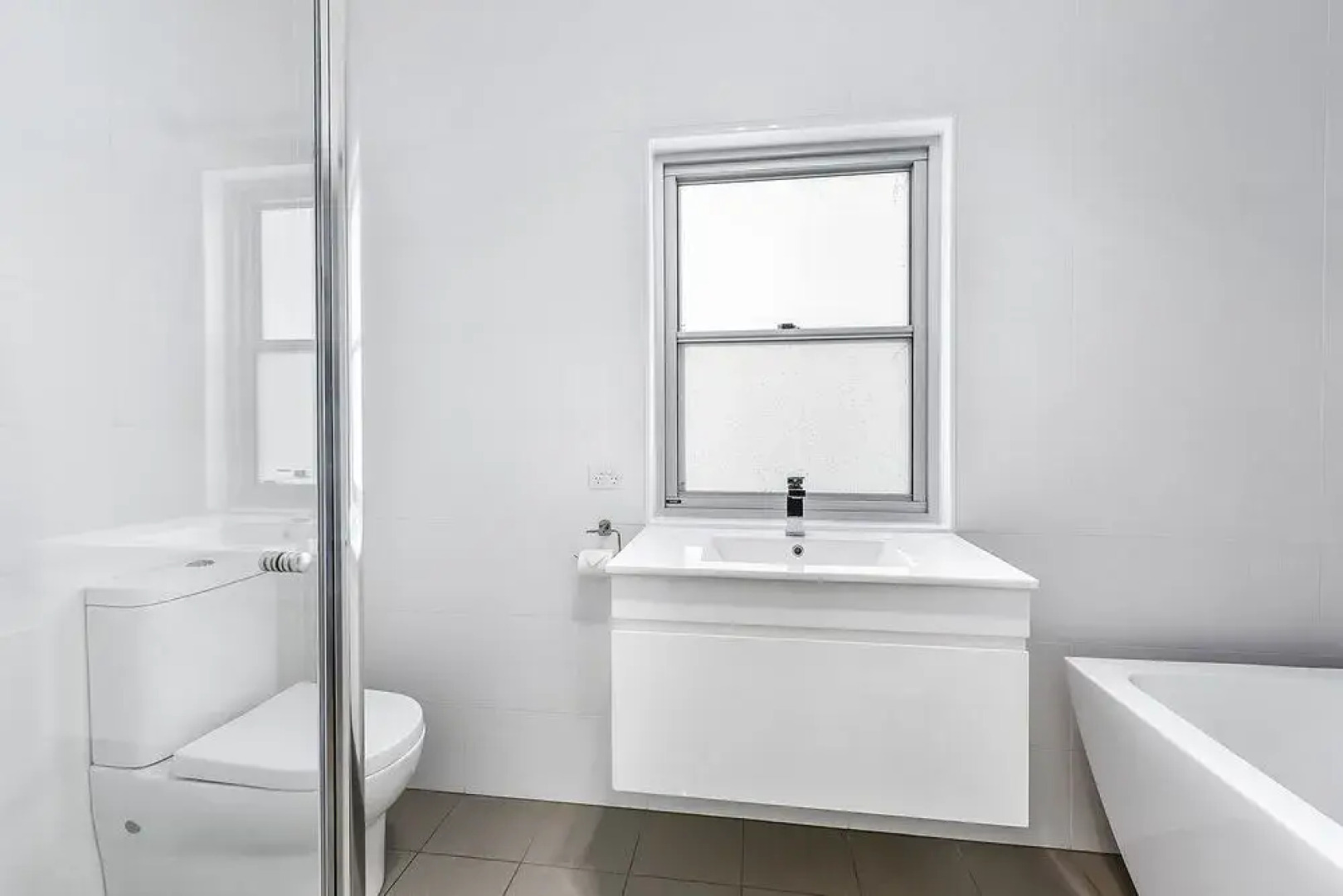 Aloha Waterfront Properties