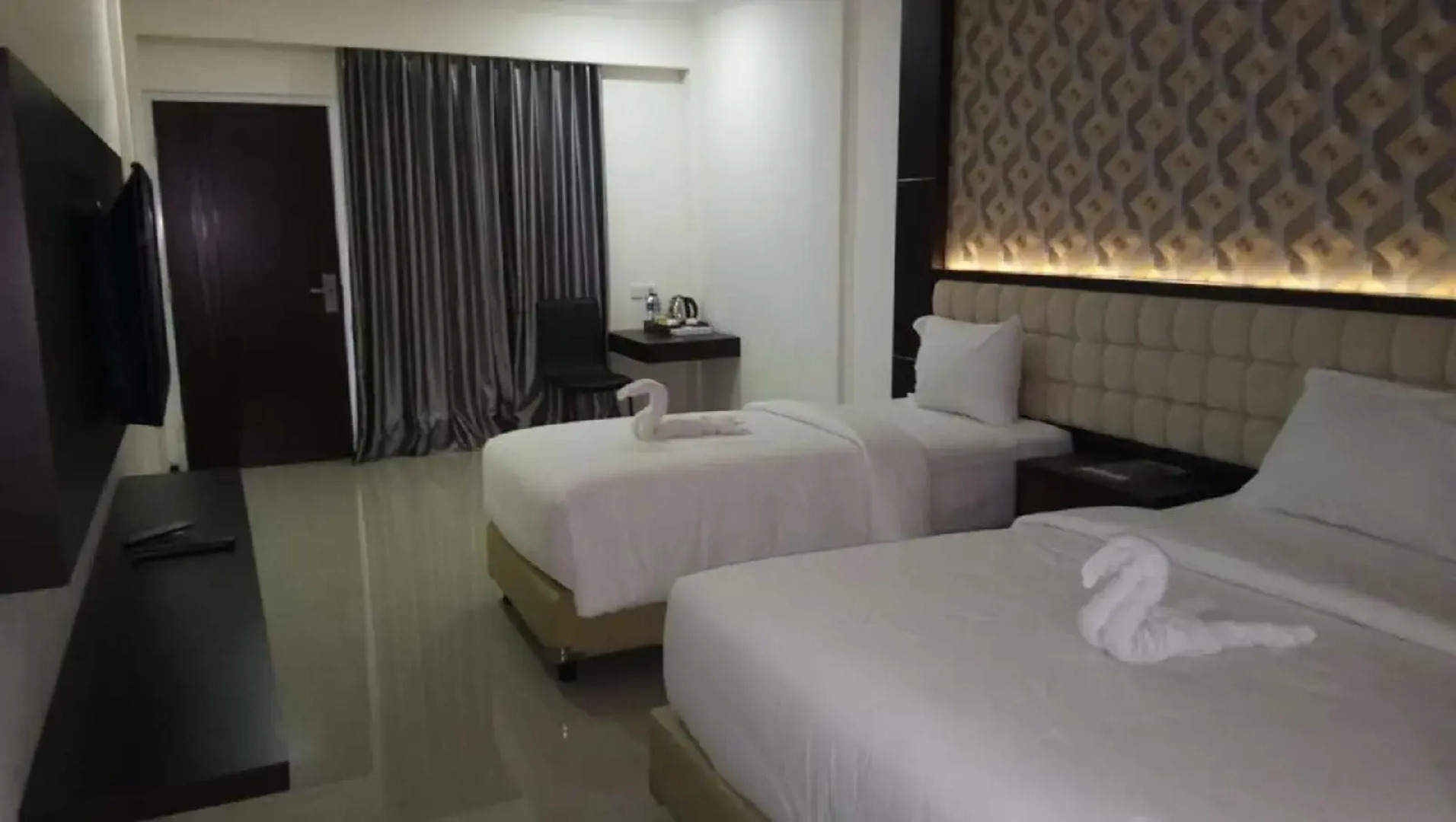 Sindoro Hotel Cilacap by Conary