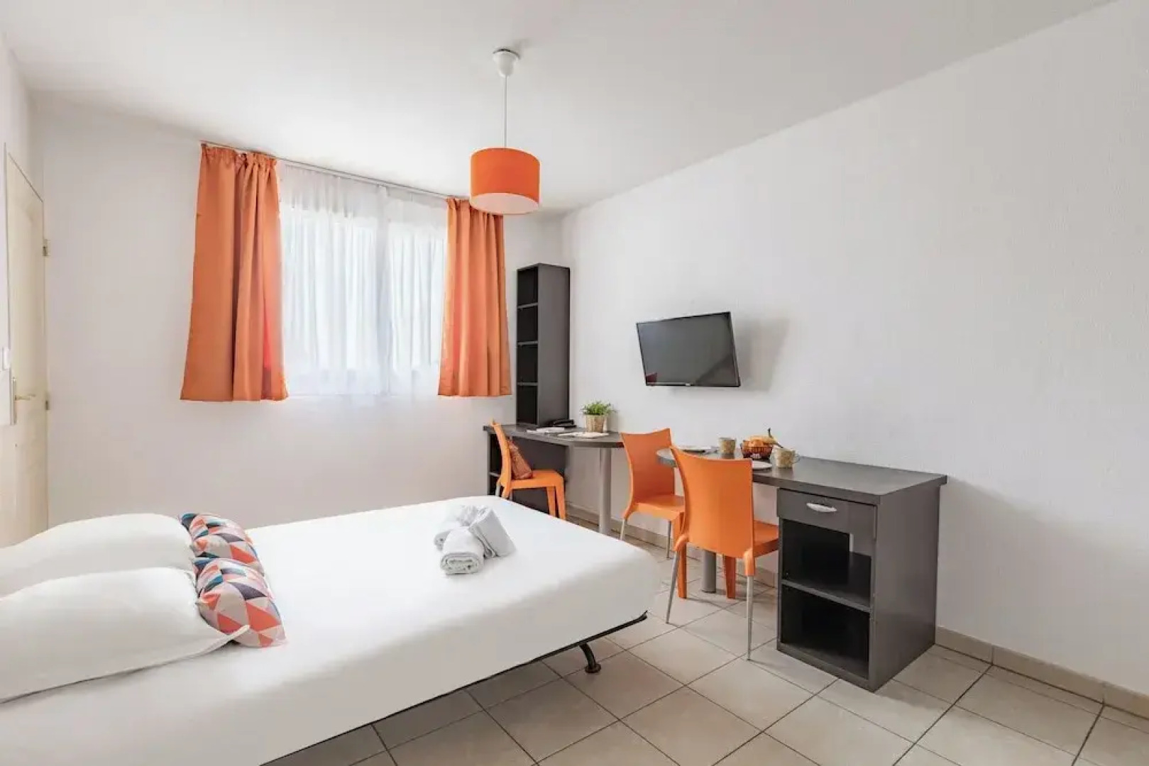 Appart'city Marseille Aeroport Vitrolles - Appart Hotel