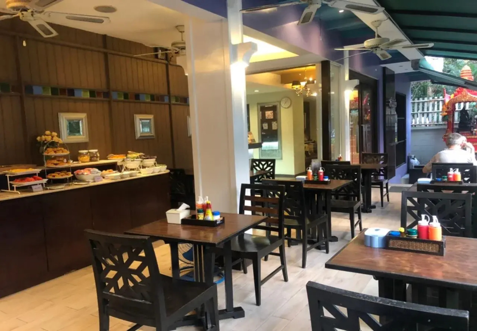 Sawasdee Hotel @ Sukhumvit Soi 8