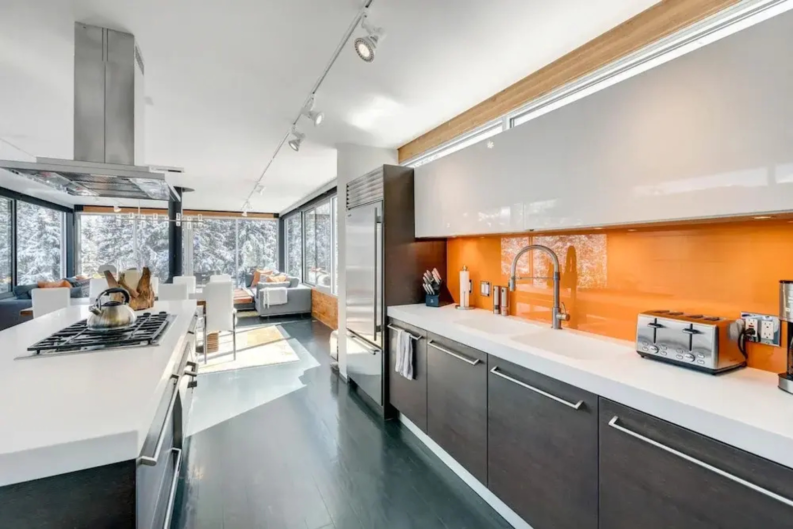 Modern River Front Luxury Chalet by Winter Park Escapes