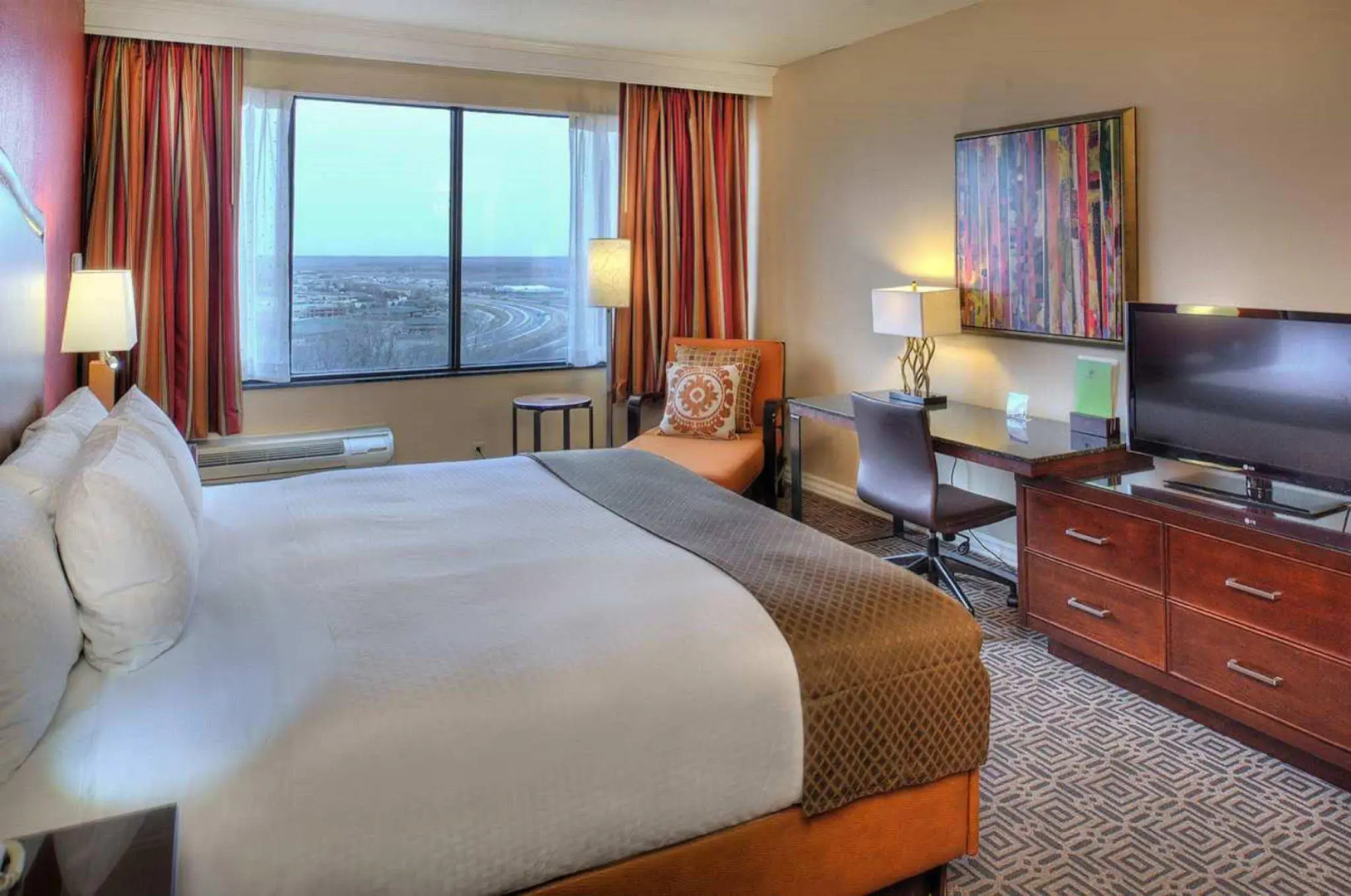 Baymont by Wyndham St. Charles