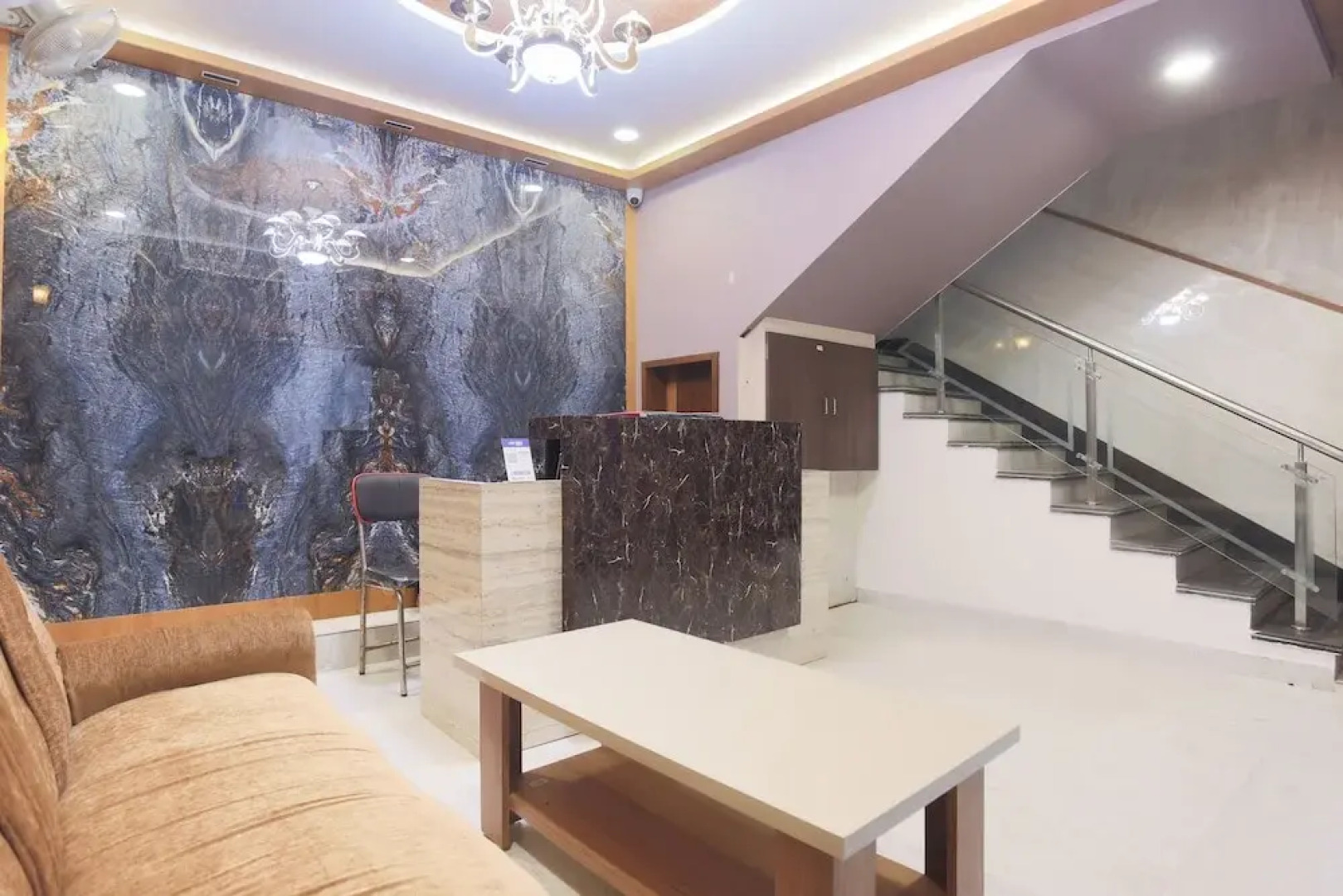 Oyo 47587 Hotel Ganesh Bhawan