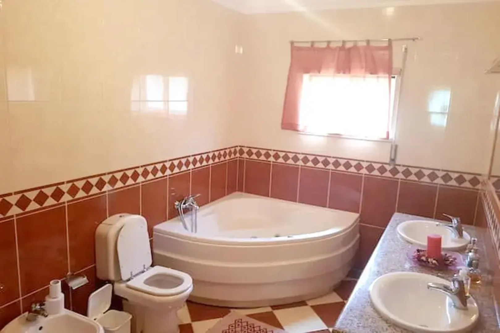 House With 4 Bedrooms in Leiria, With Enclosed Garden and Wifi