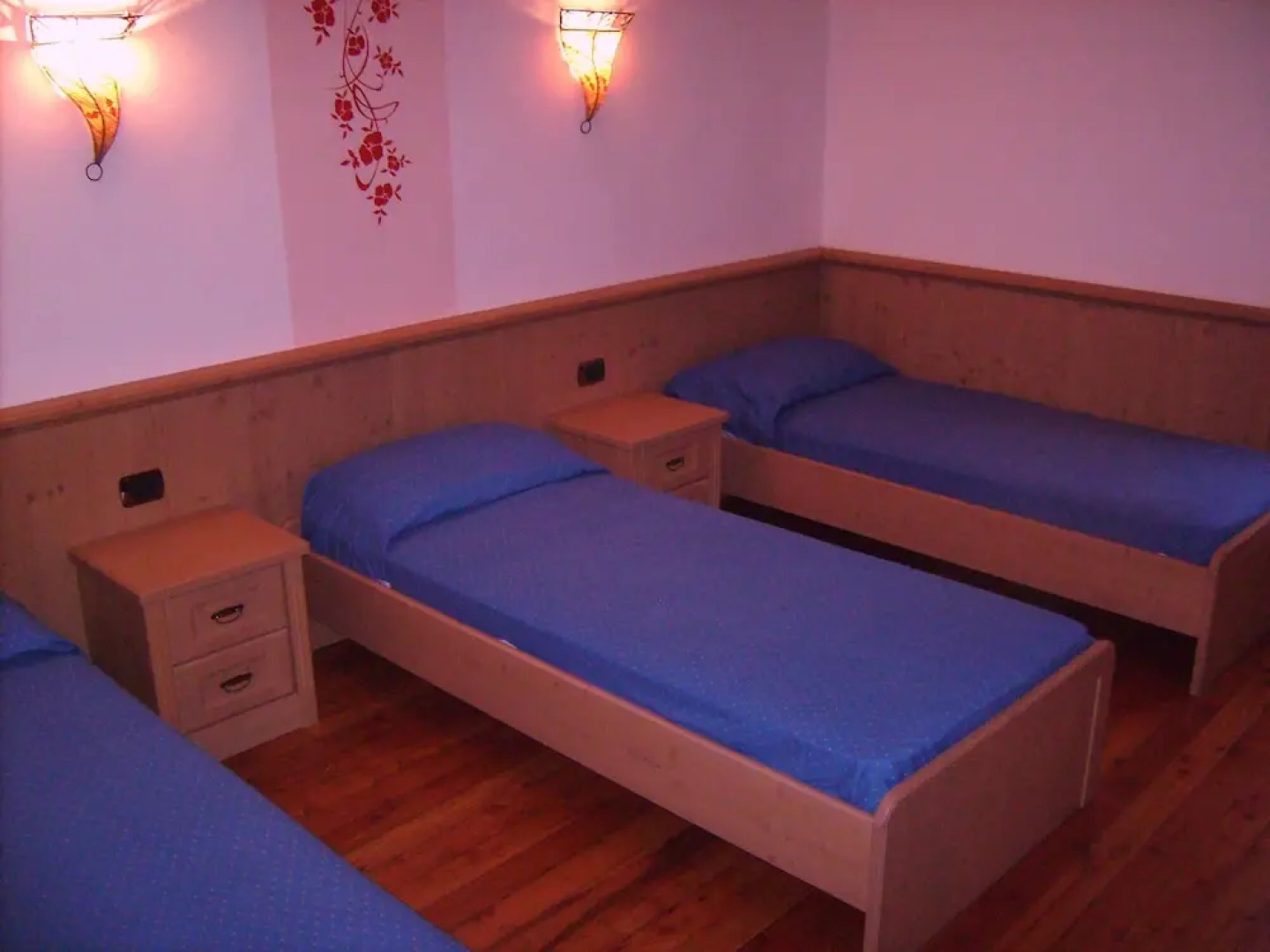 Azalea & Glicine House