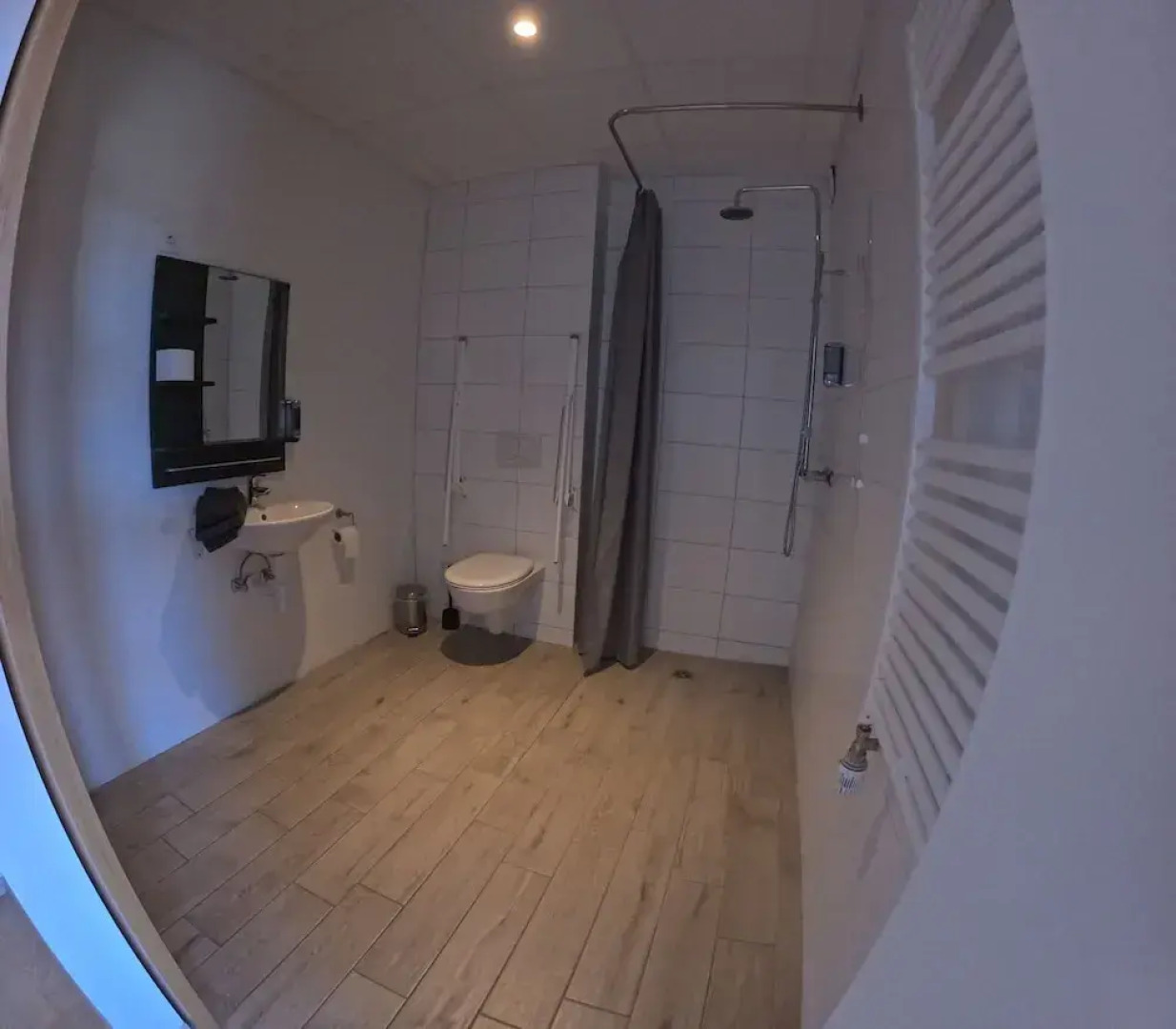 Hotel Sveinbjarnargerdi