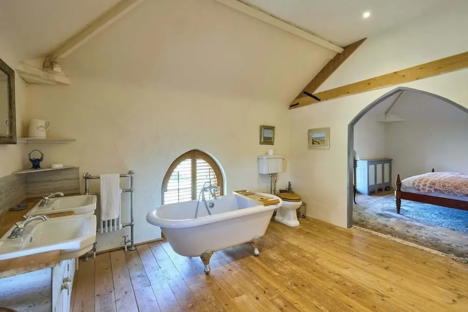 Host Stay The Chapel