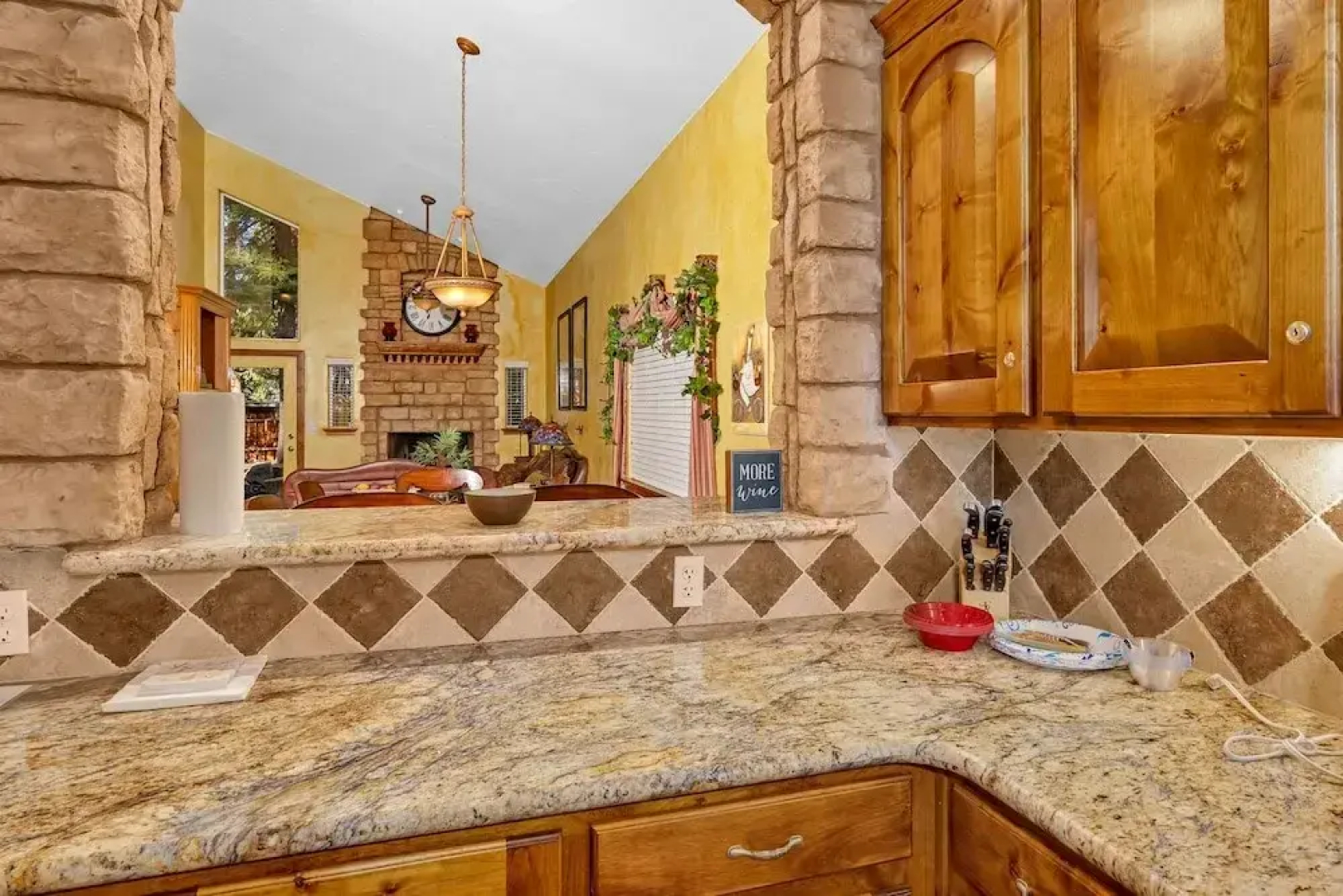 A Tuscan Adventure in California! 3 BDR Sleeps 8
