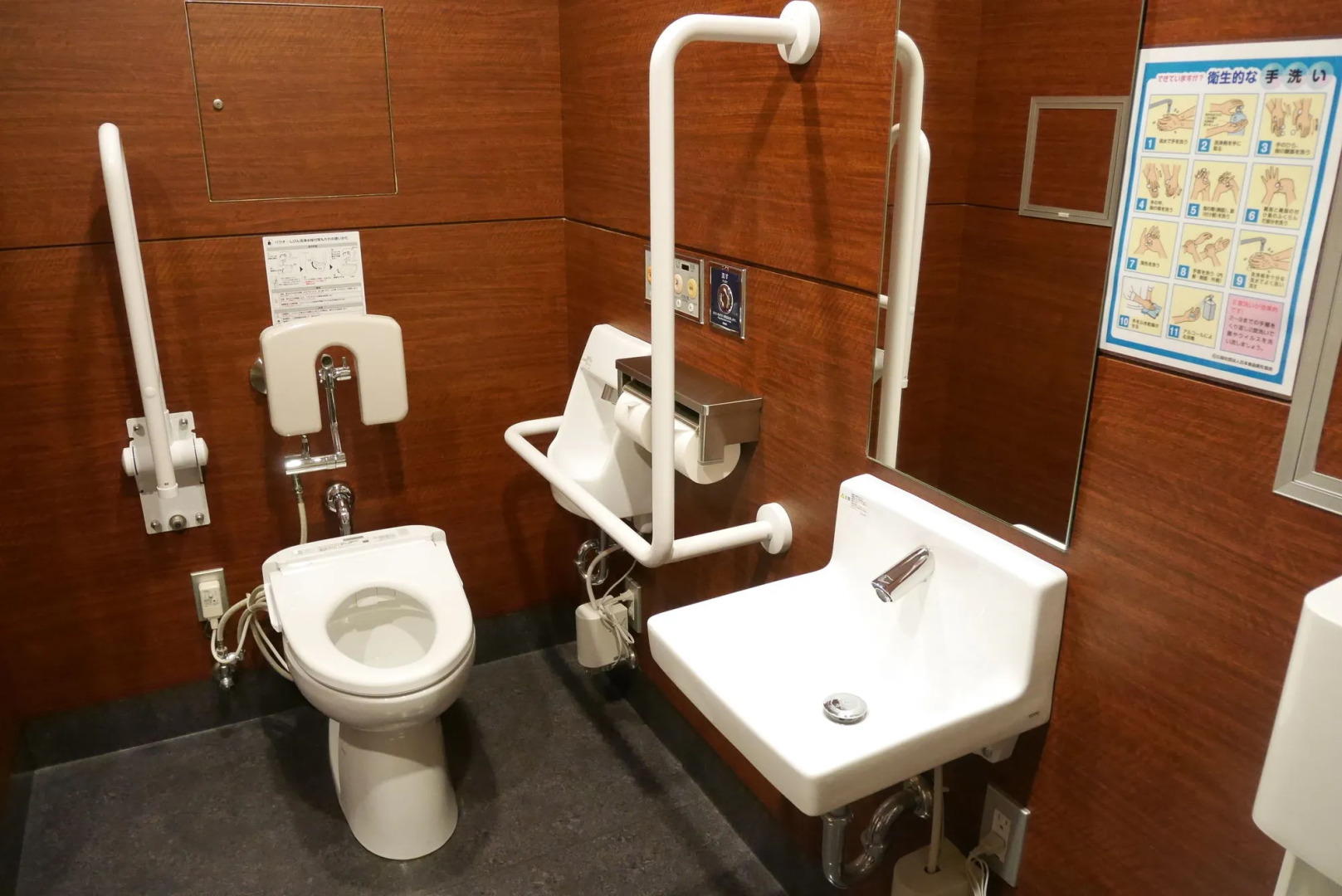 Sotetsu Fresa Inn Fujisawa-Minamiguchi