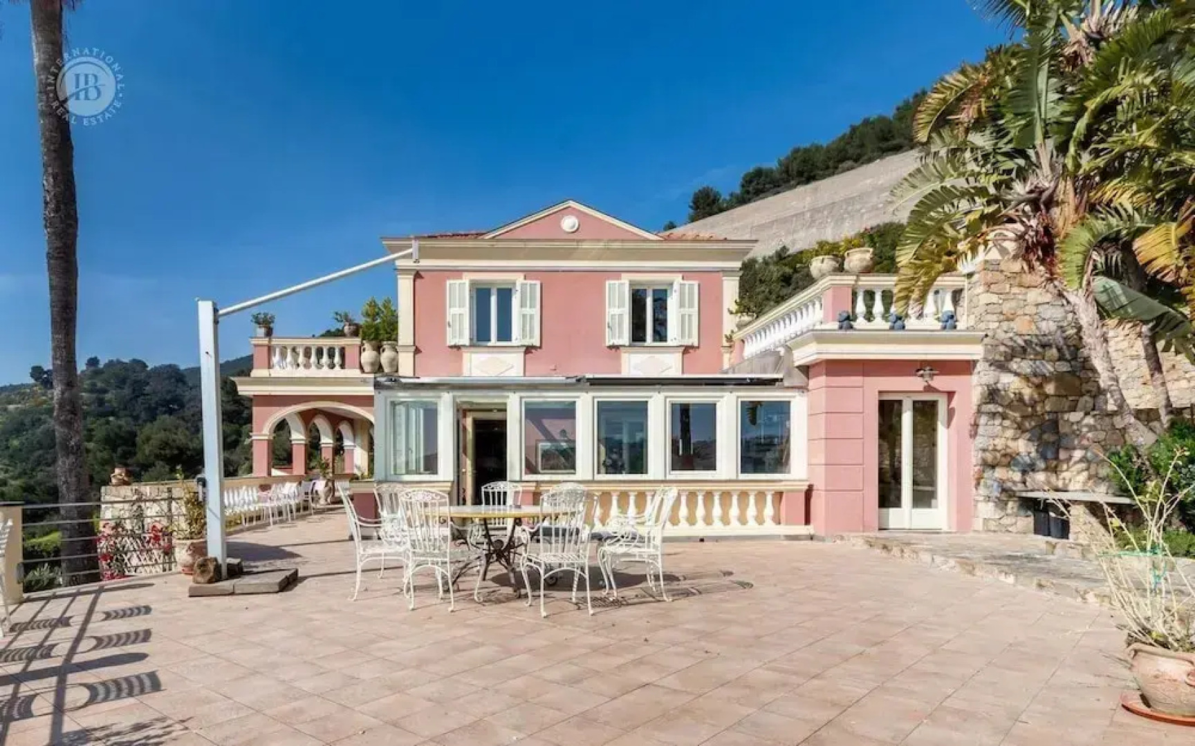 Villa Paradise-sleeps 20-pool-sea Views-pets