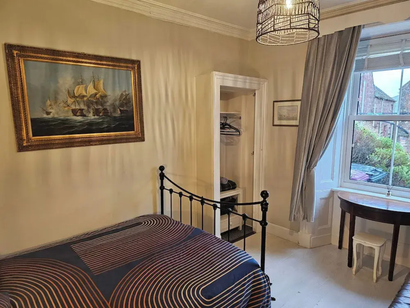 3-bed Cottage With Garden in Kirriemuir Centre