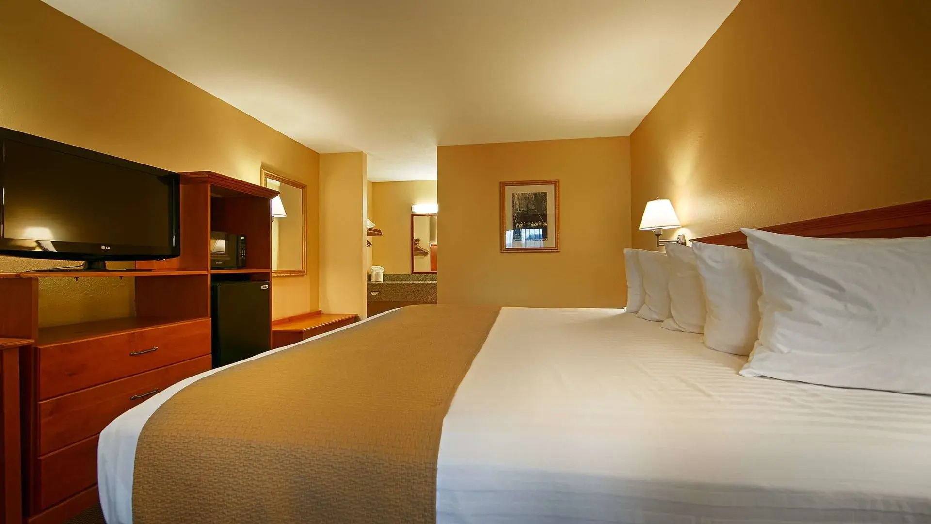 Best Western Oakridge Inn