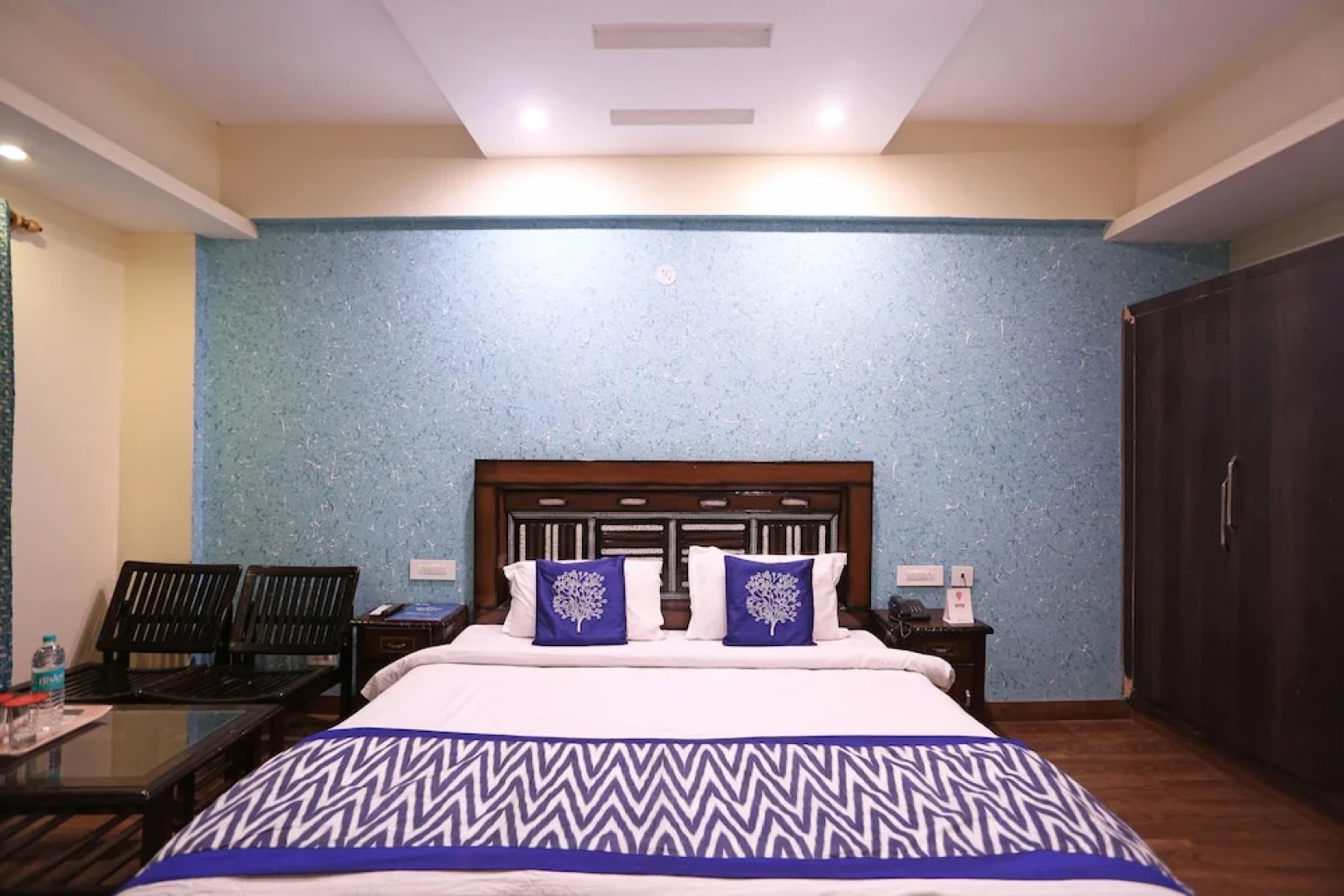 OYO 6517 Satyam International