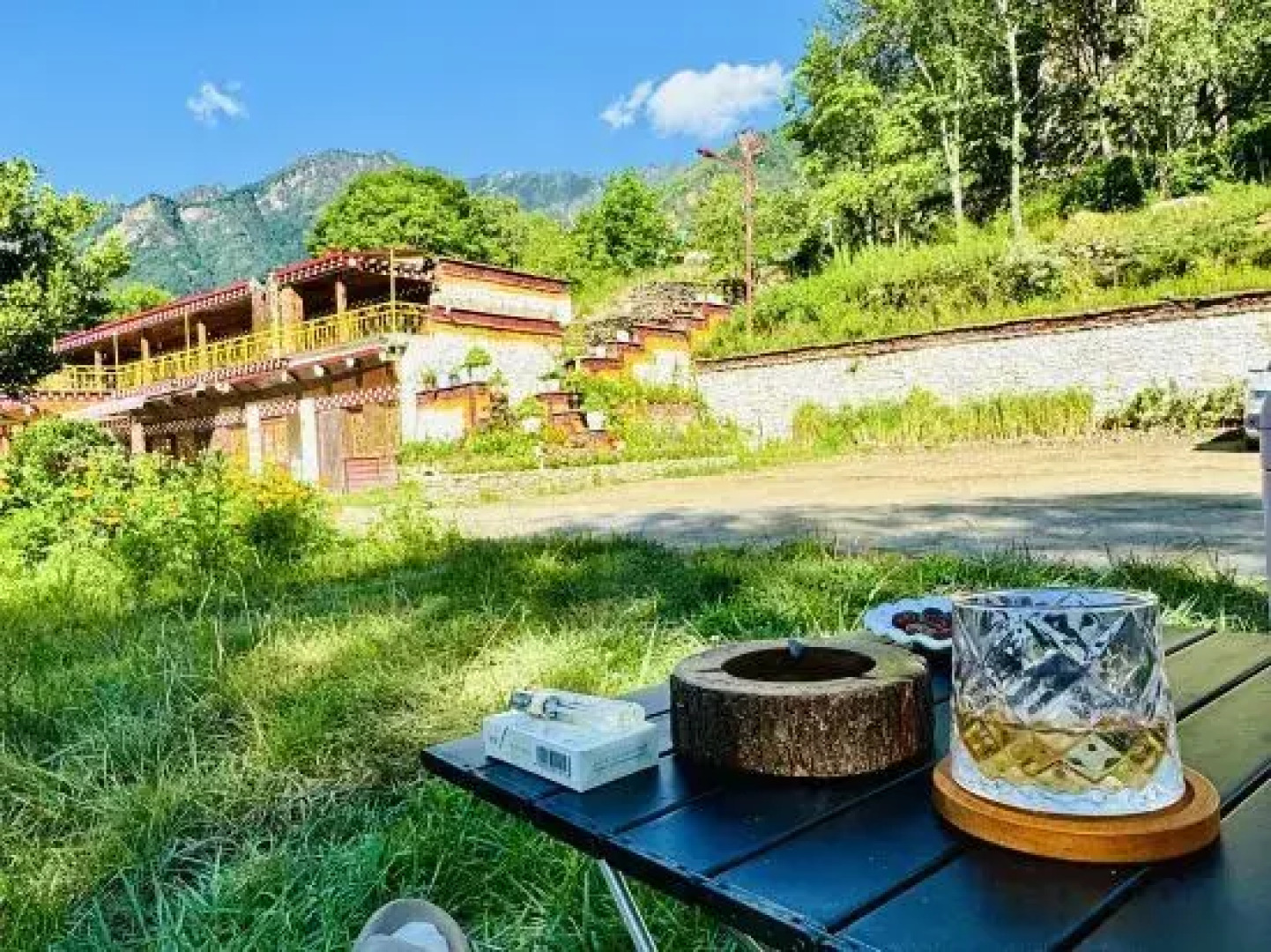 Danba yunshangzangjia Resdrt Hotel