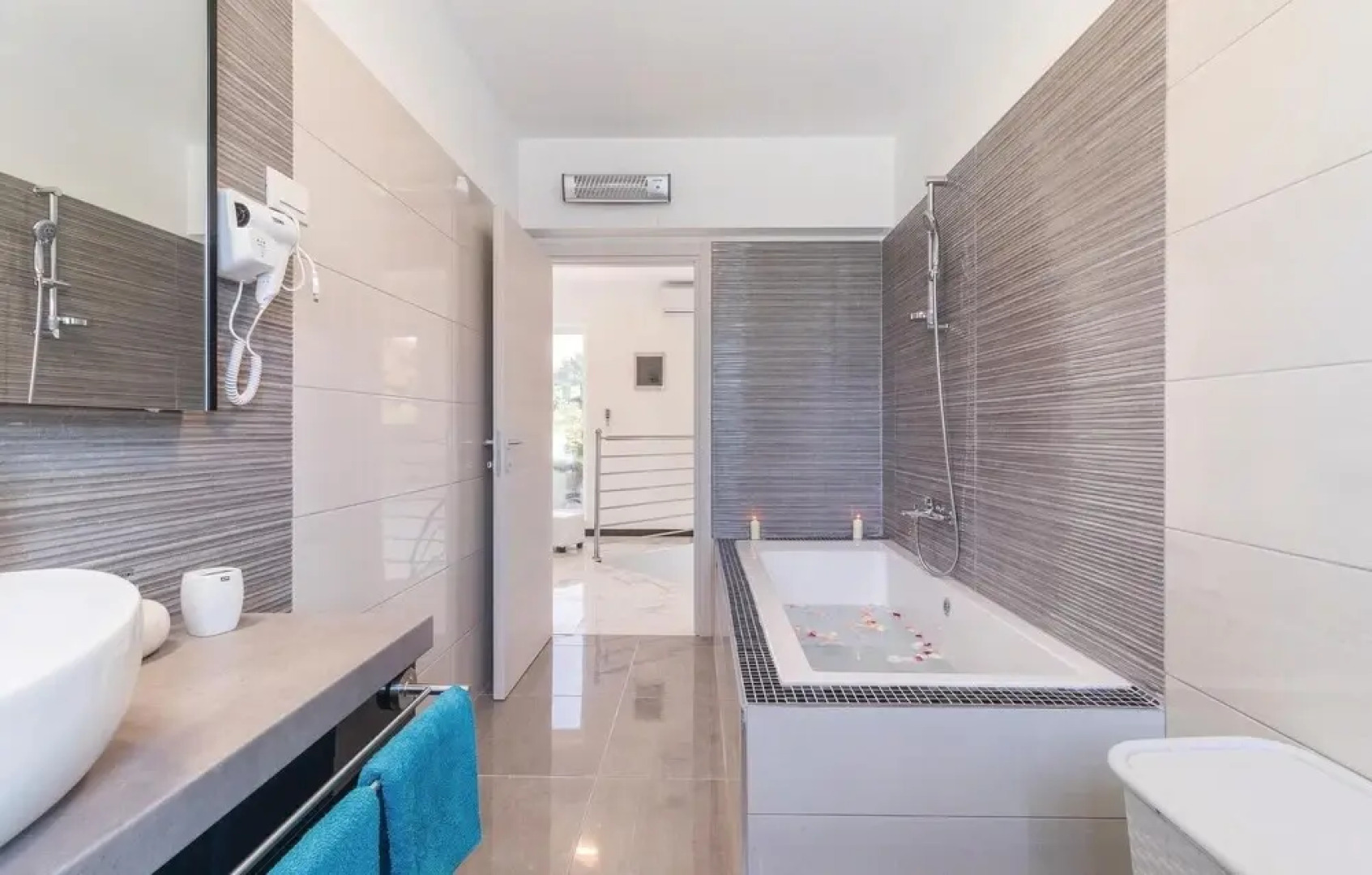 Stunning Home in Pula With Wifi and 4 Bedrooms