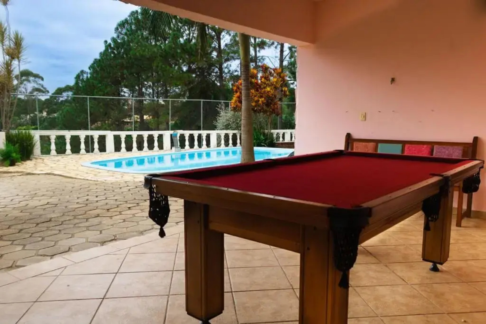 Otima chacara com lazer completo em Mairinque SP